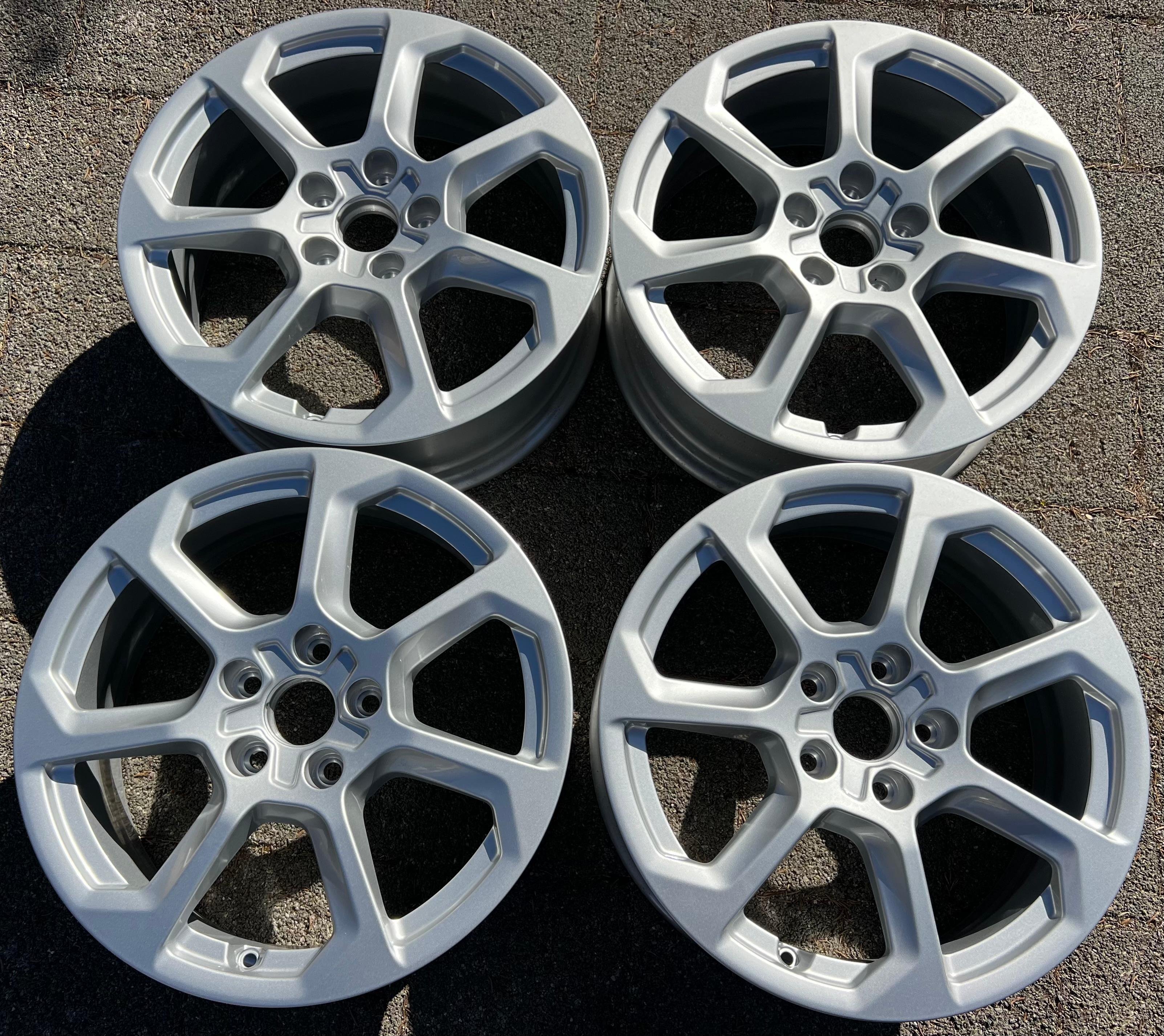 4 ORIGINAL 17" ALUFELGEN FELGEN AUDI Q2 GA 81A601025T 6,5x17 ET39 FREIHAUS