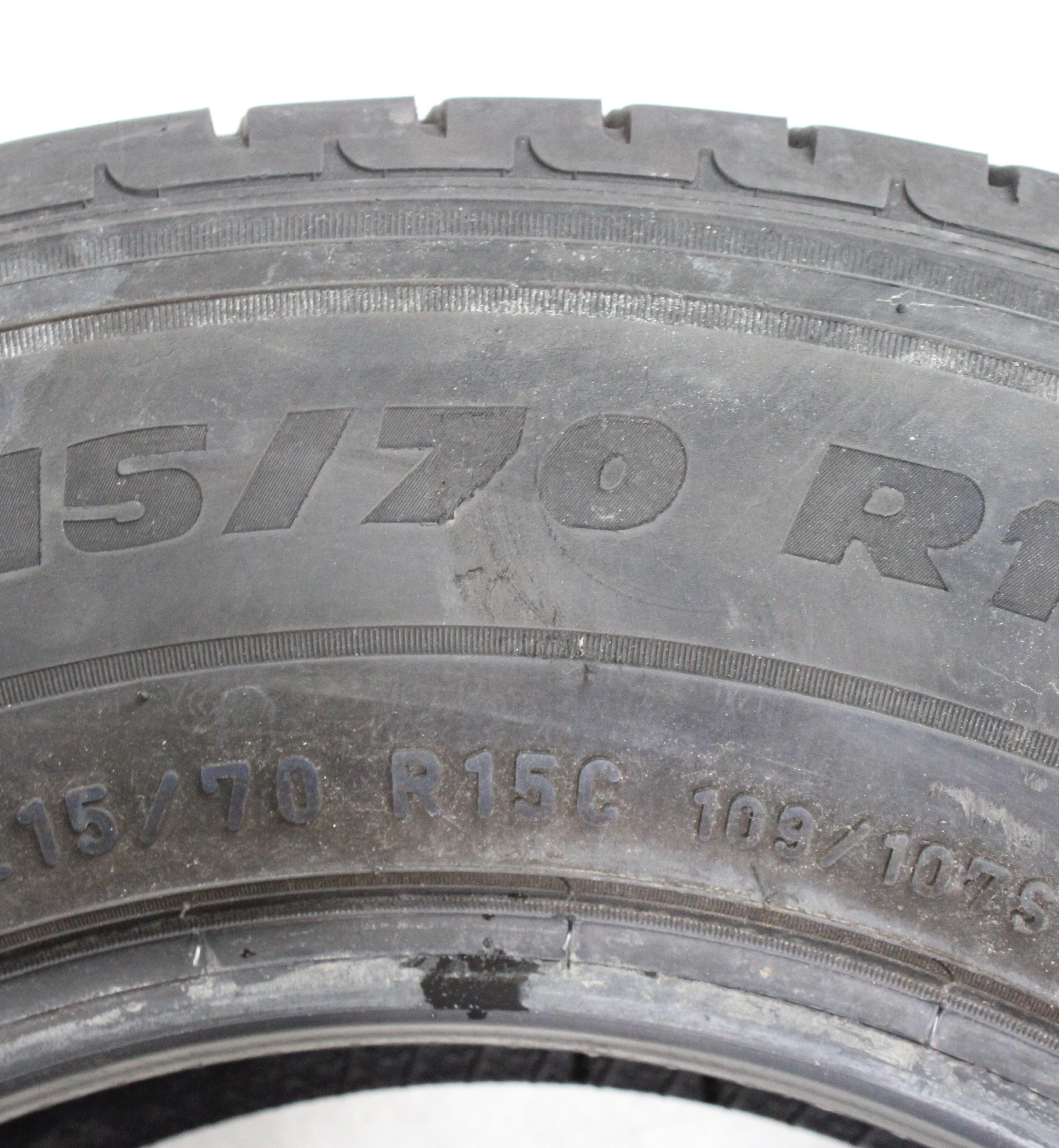 4 x 215/70R15C 109/107S Sommerreifen Pirelli Carrier 2x6-6,5mm/2x8-8,5mm 2019