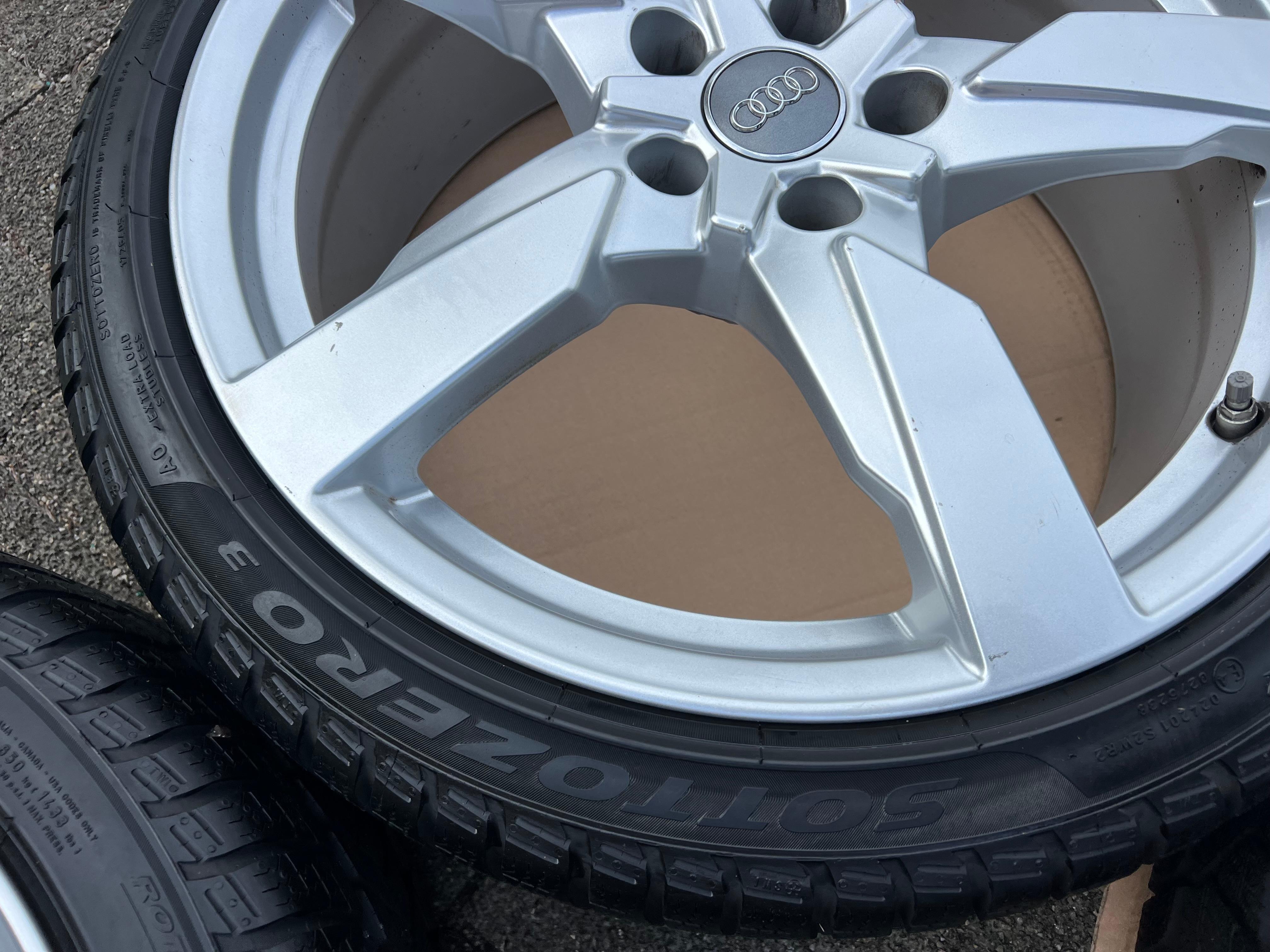 4 ORIGINAL 19" ALU WINTERRÄDER AUDI TT TTS 8S 8S0601025AG 225/40R19 93V PIRELLI