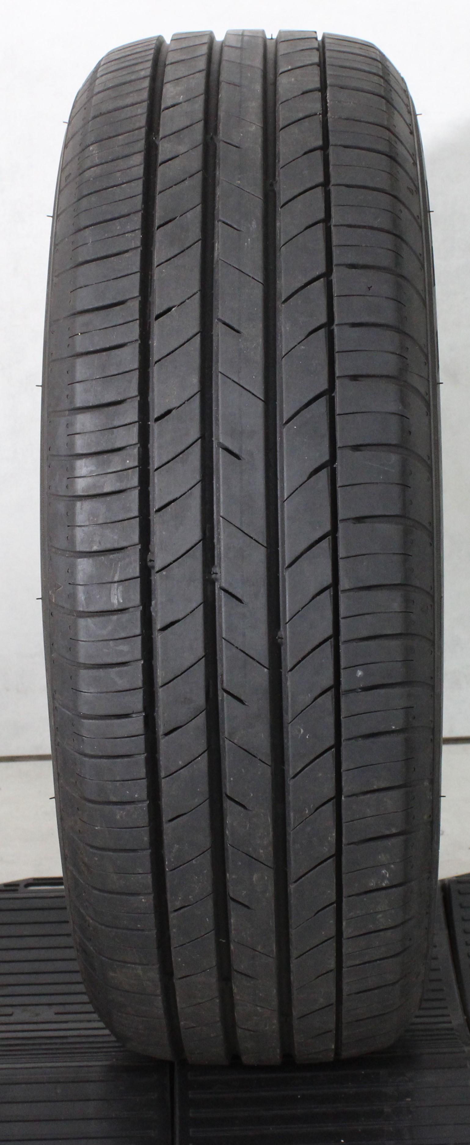 1 x 205/60R16 96W Sommerreifen Kumho Ecsta HS52 6-6,5mm 2023