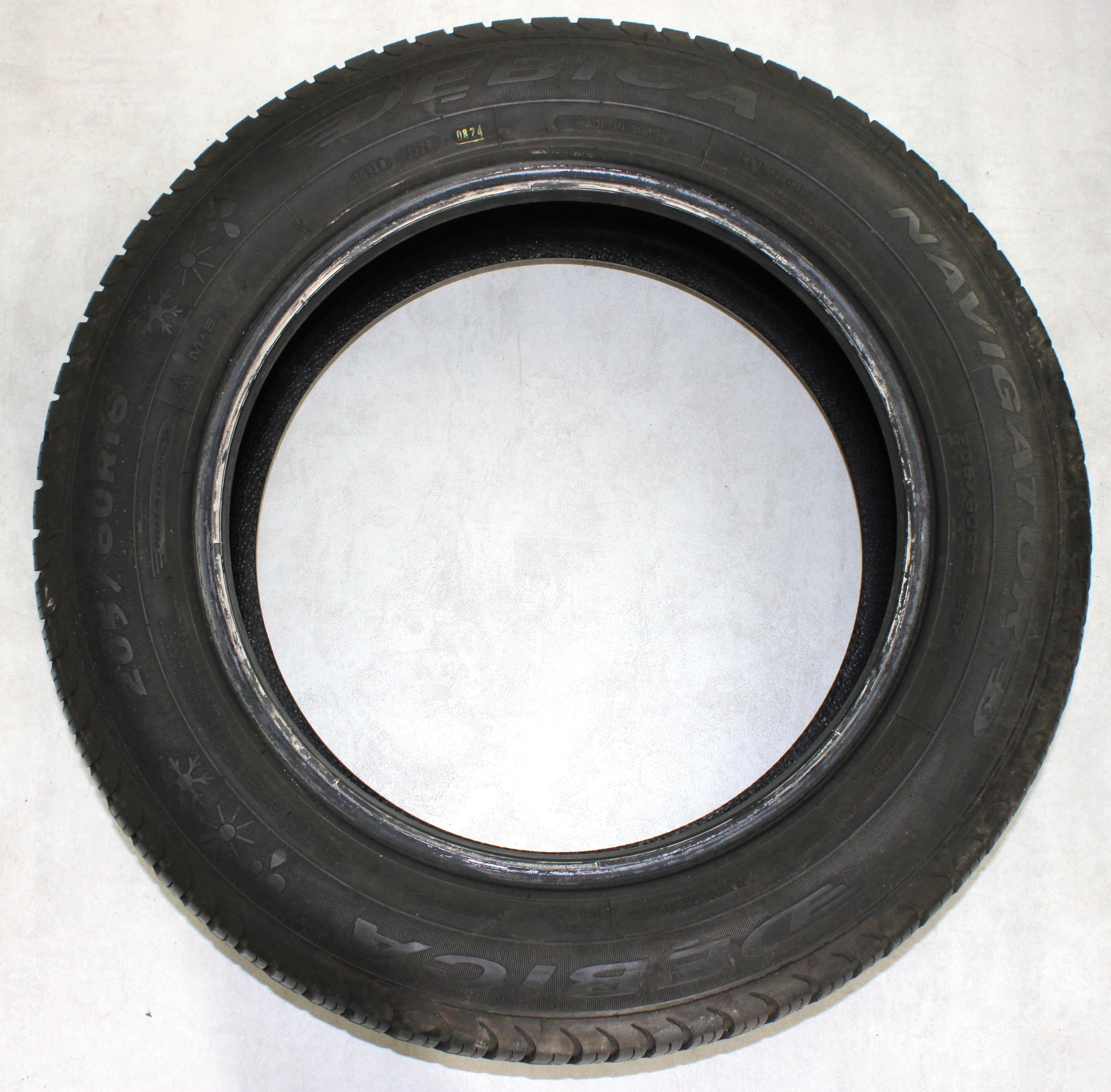 1 x 205/60R16 96H Ganzjahresreifen Debica Navigator 3 5,5mm 2024