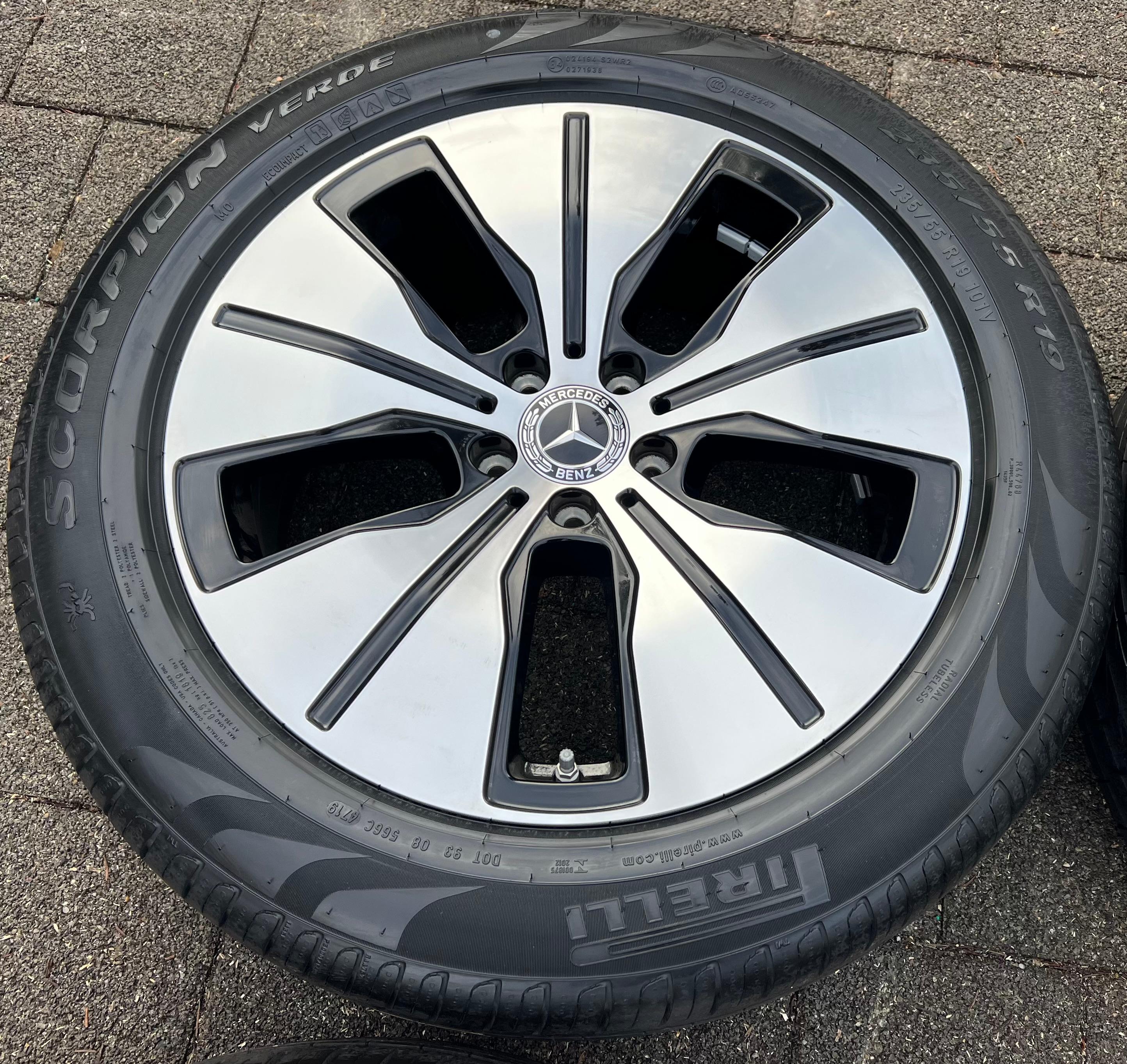 4 ROUES D'ÉTÉ ORIGINALES 19" EN ALUMINIUM MERCEDES EQC N293 235/55R19 101V A2934011200 NEUVES