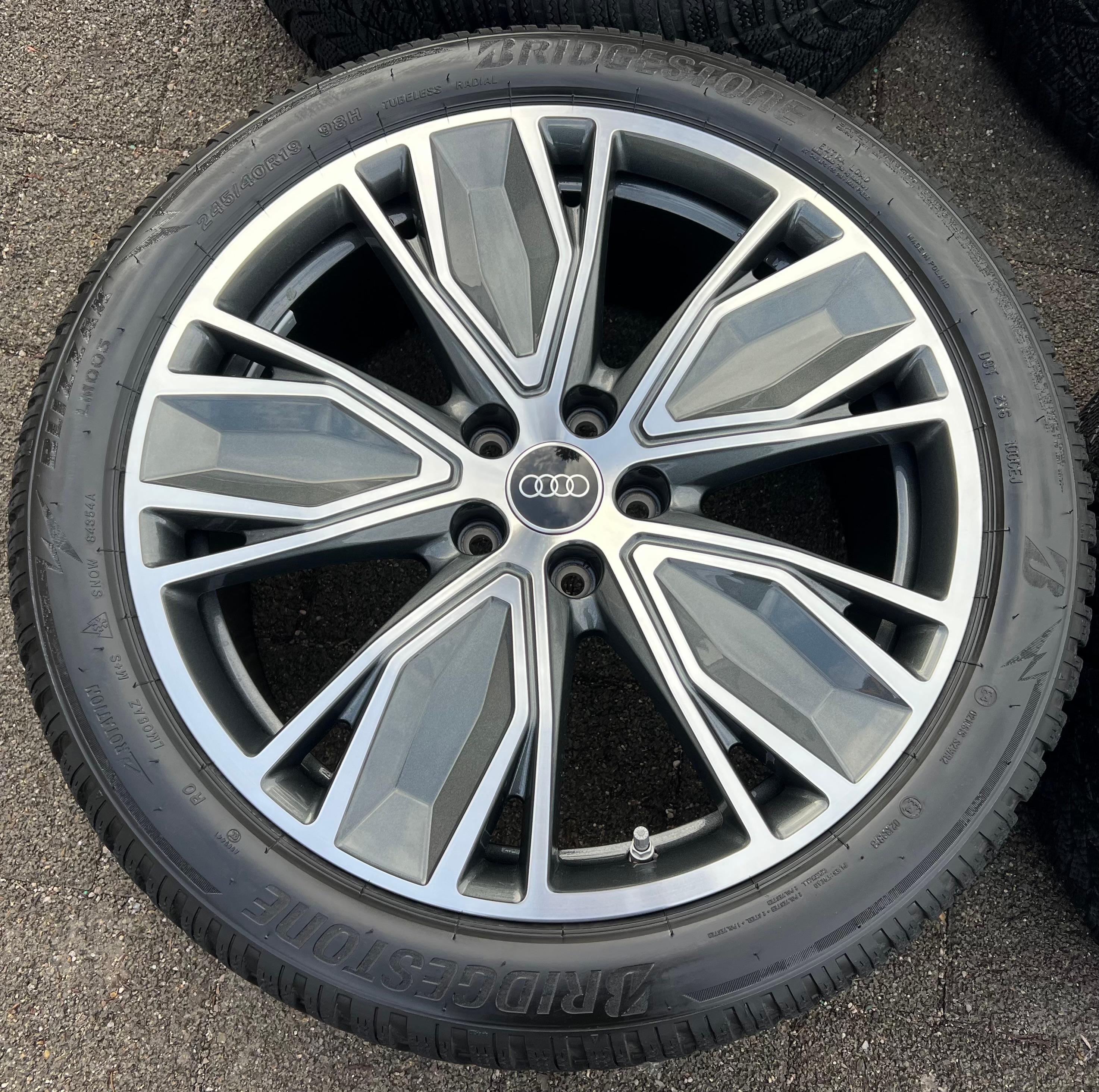 4 RUEDAS DE ALEACIÓN ORIGINALES DE INVIERNO DE 19" AUDI A5 S5 FU2 B10 8B3601025AT 245/40R19 98H 2024