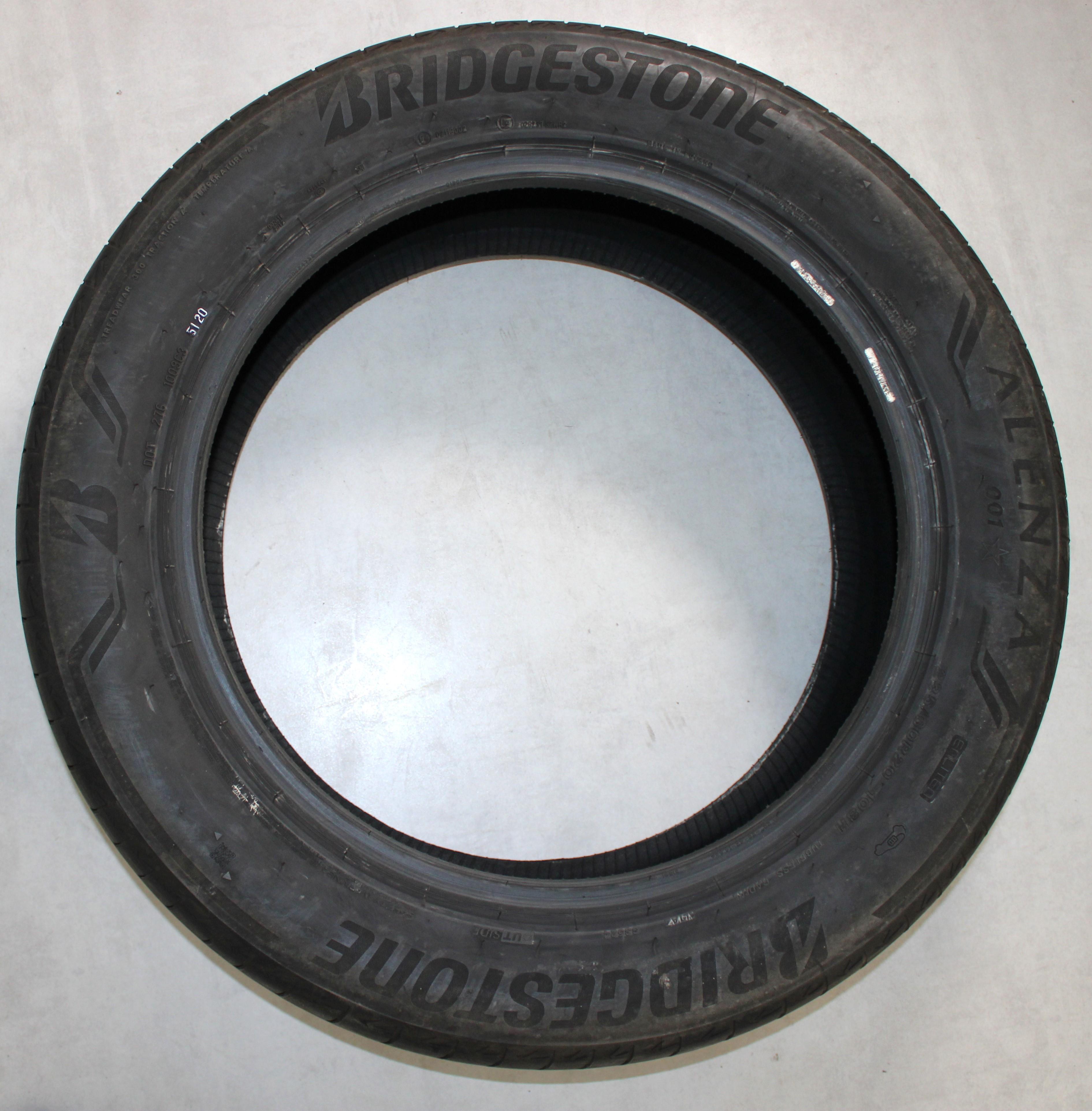 2 x 235/60R20 108H Sommerreifen Bridgestone Alenza 001 5mm 2020/2021 *
