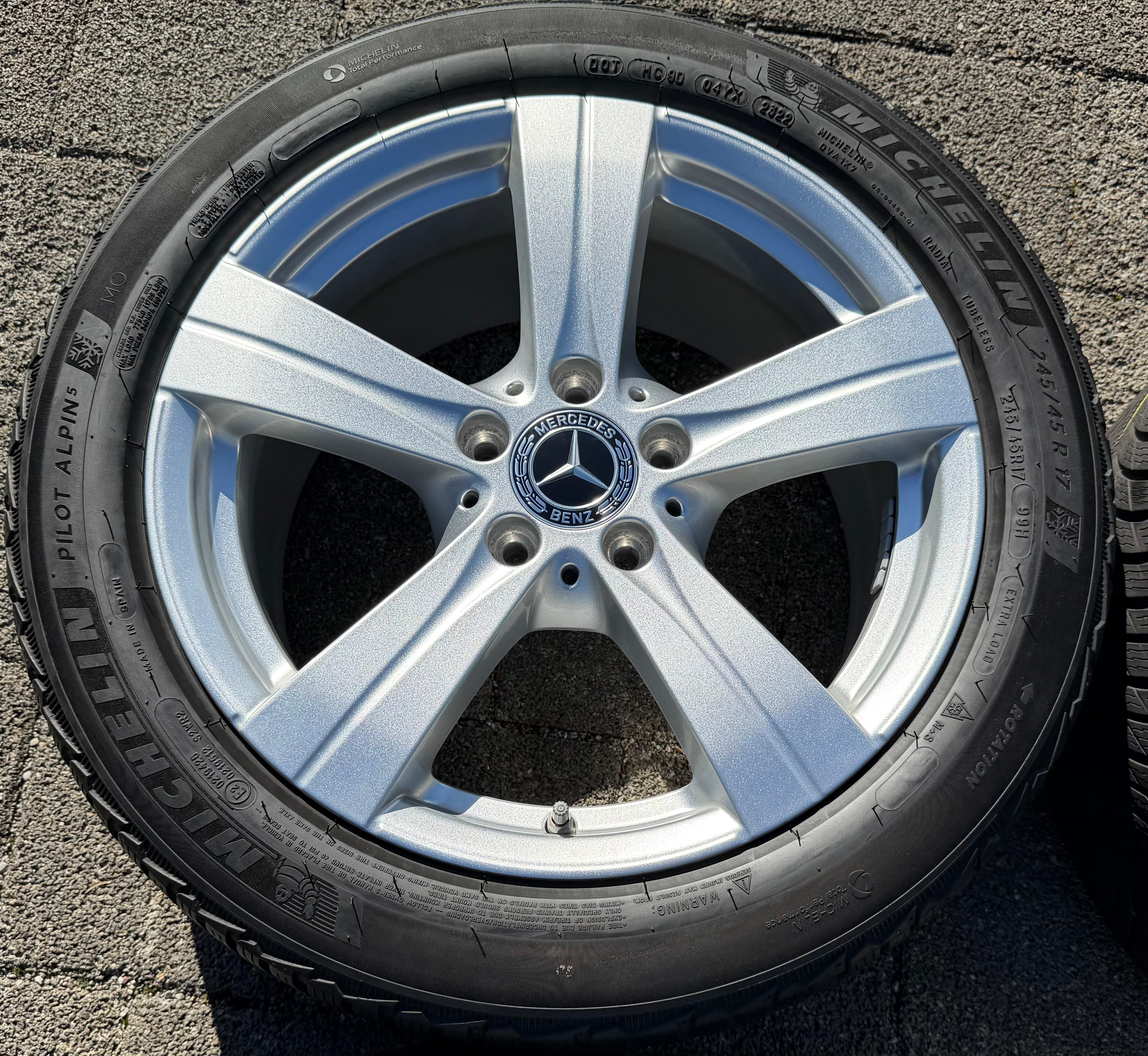 4 Original 17" Alu Winterräder Mercedes C-Klasse W206 Hybrid RDKS Michelin