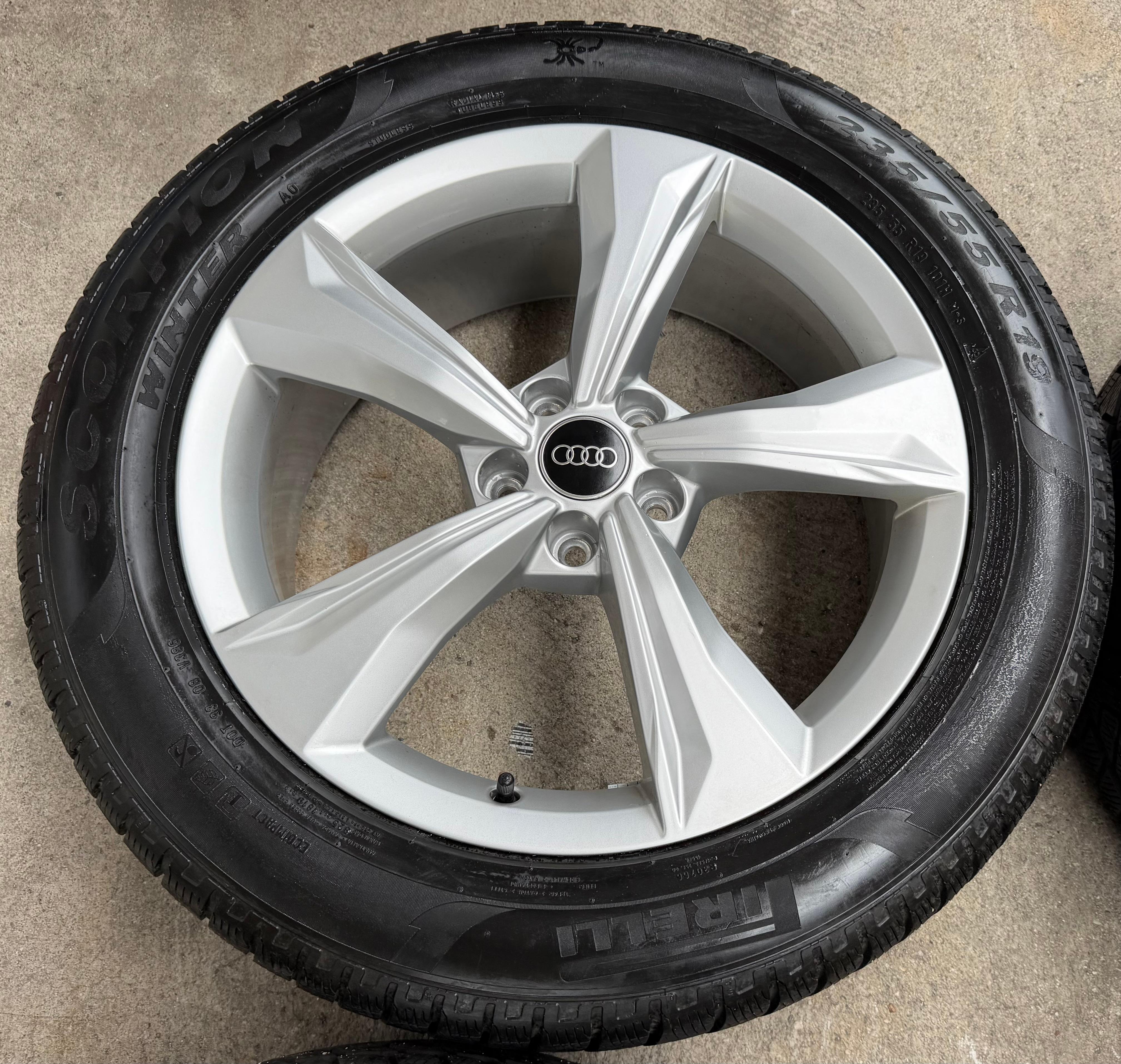4 ORIGINAL 19" ALU WINTERRÄDER AUDI Q5 SQ5 FY 80A601025K 235/55R19 101H 2022 FREIHAUS