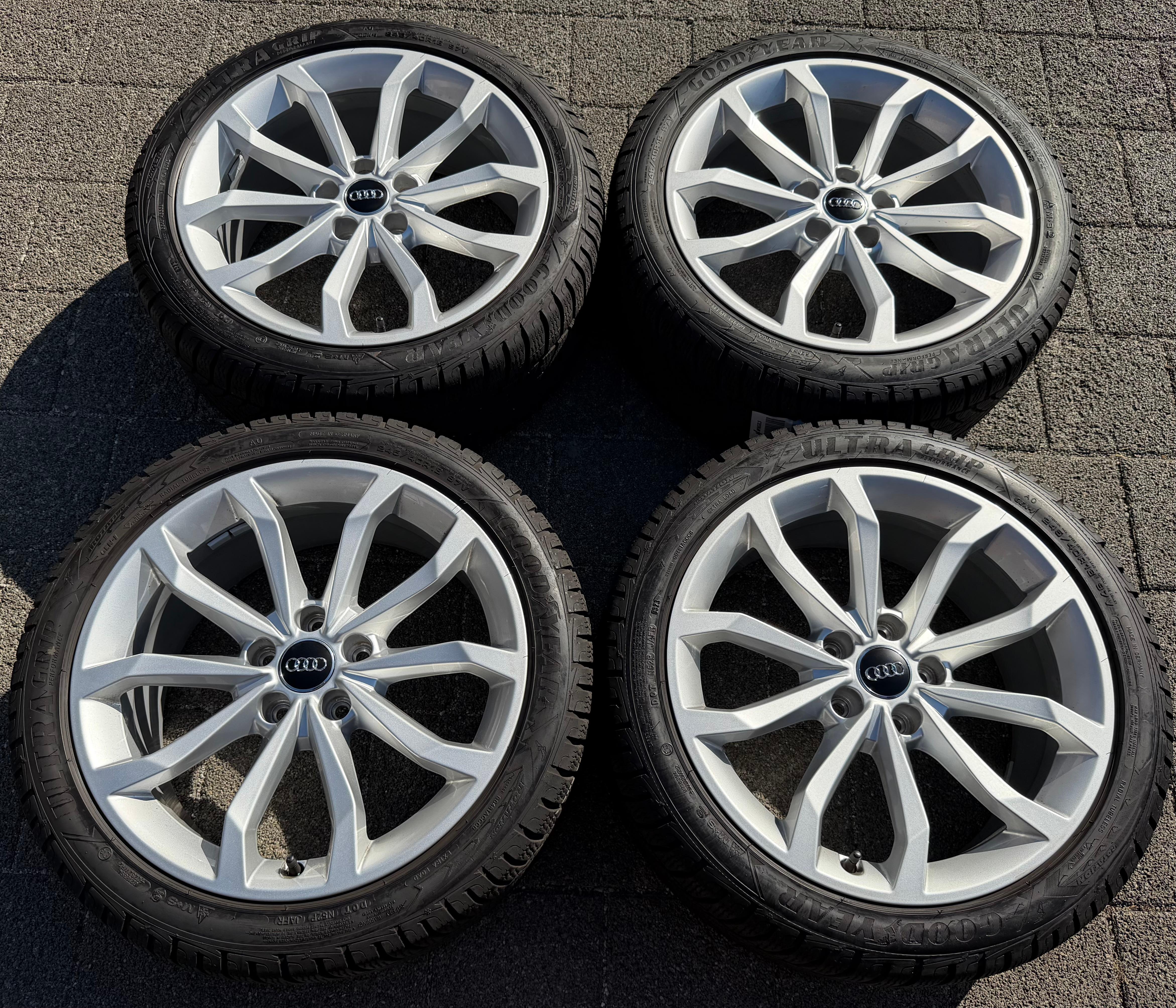 4 Original 18" Alu Winterräder Audi A4 S4 8W B9 8W0601025HM 245/40R18 97V 2023
