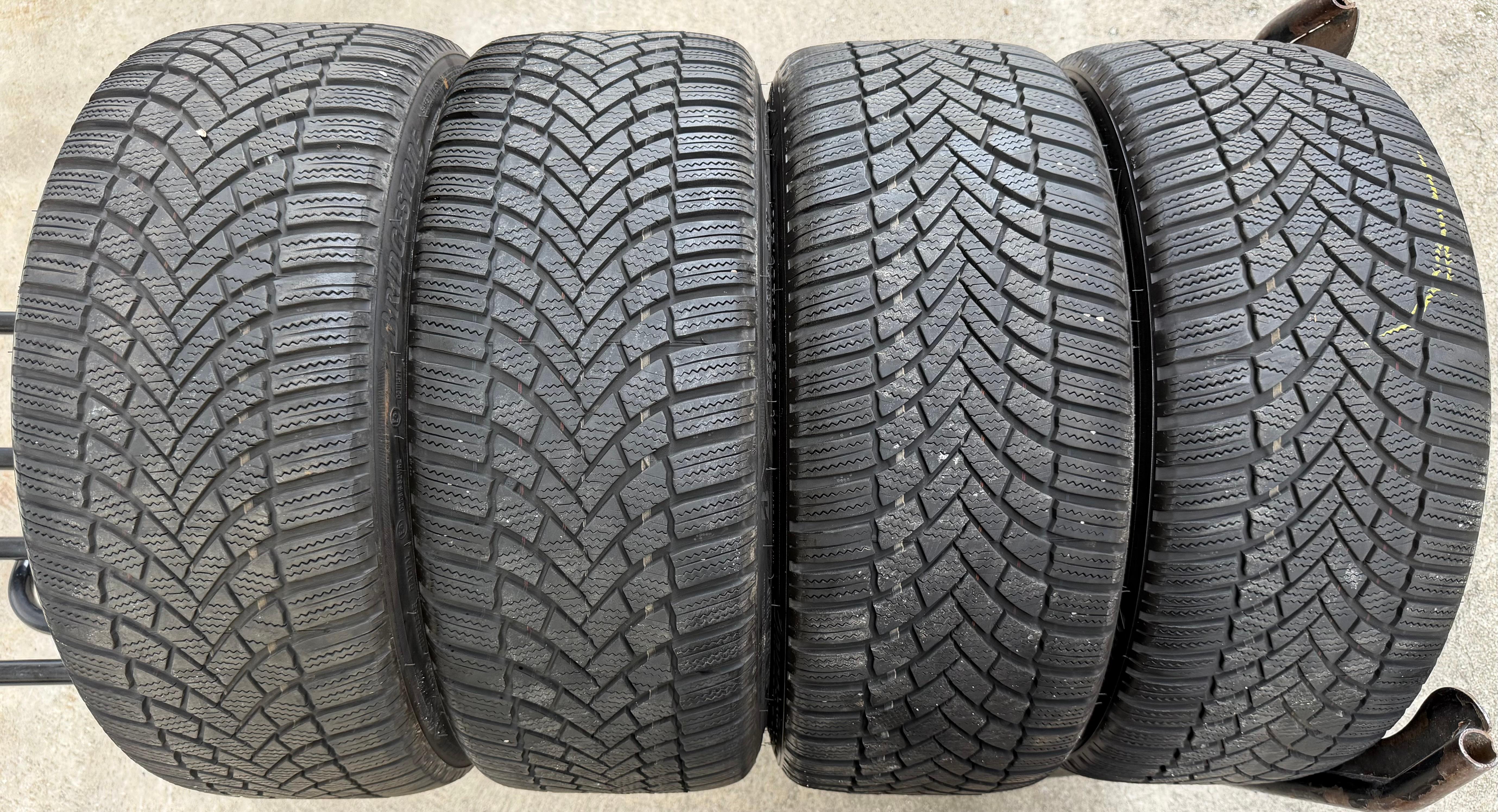4 Original 18" Alu Winterräder Audi A3 S3 8Y 8Y0601025J 225/40R18 92V Bridgestone 2021