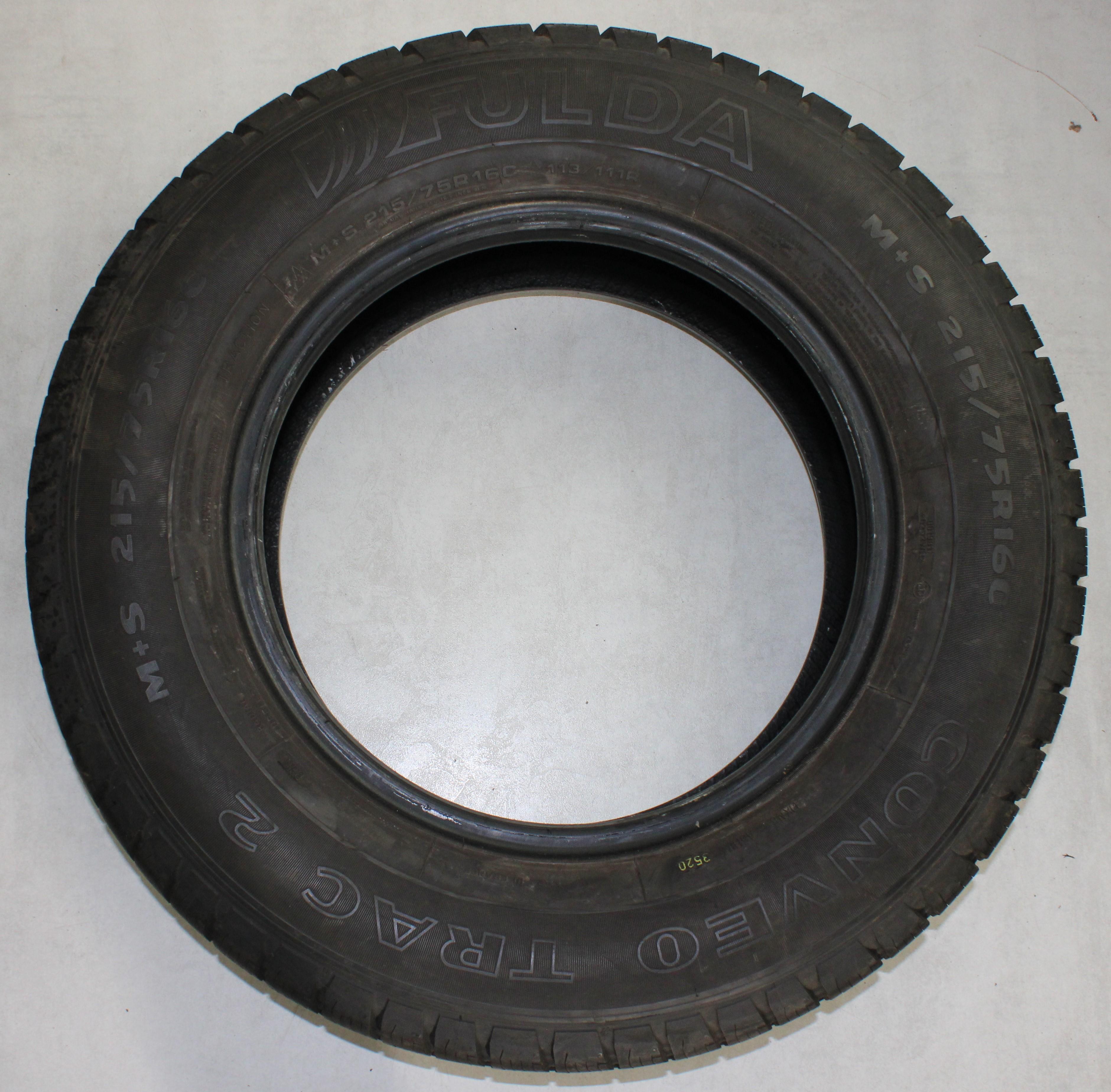 4 x 215/75R16C 113/111R pneus hiver Fulda Conveo Trac 2 2x9-9,5mm/2x10mm 2020