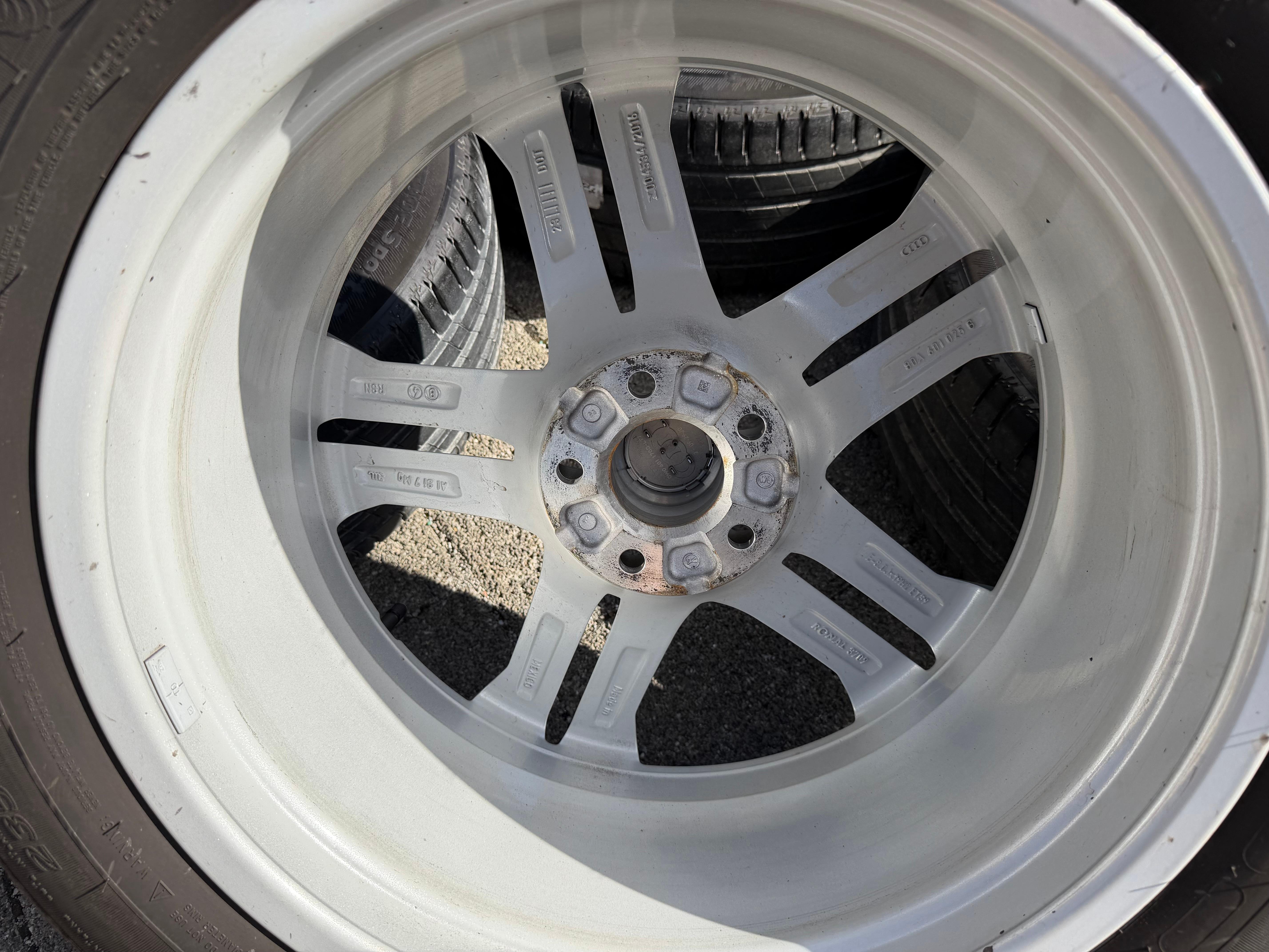 4 ruote estive complete originali in lega da 19" Audi Q5 SQ5 FY 80A601025G 235/55R19 101W Michelin