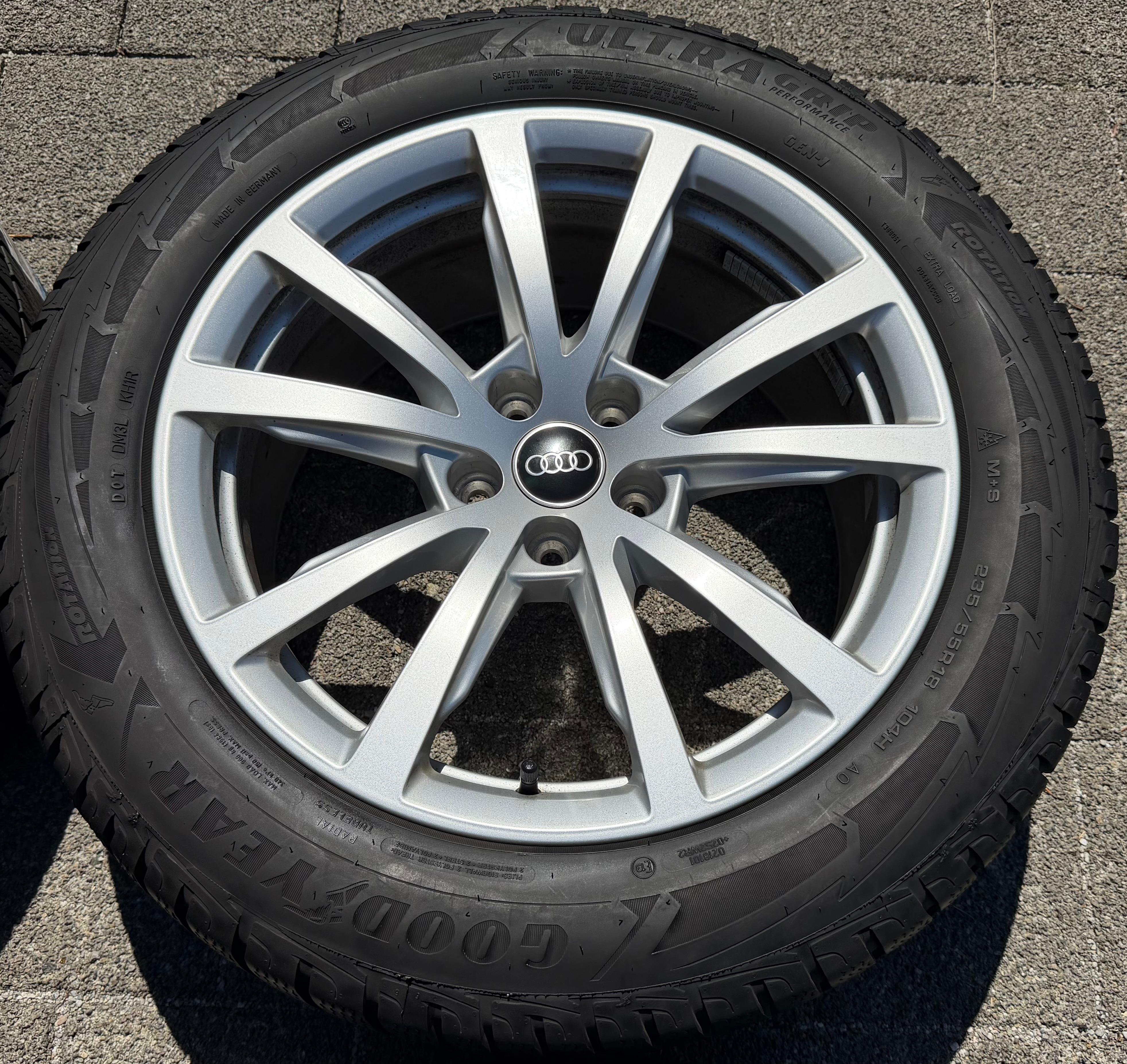 4 Original 18" Alu Winterräder Audi A8 4N 4N0601025A 235/55R18 104H Goodyear 2022