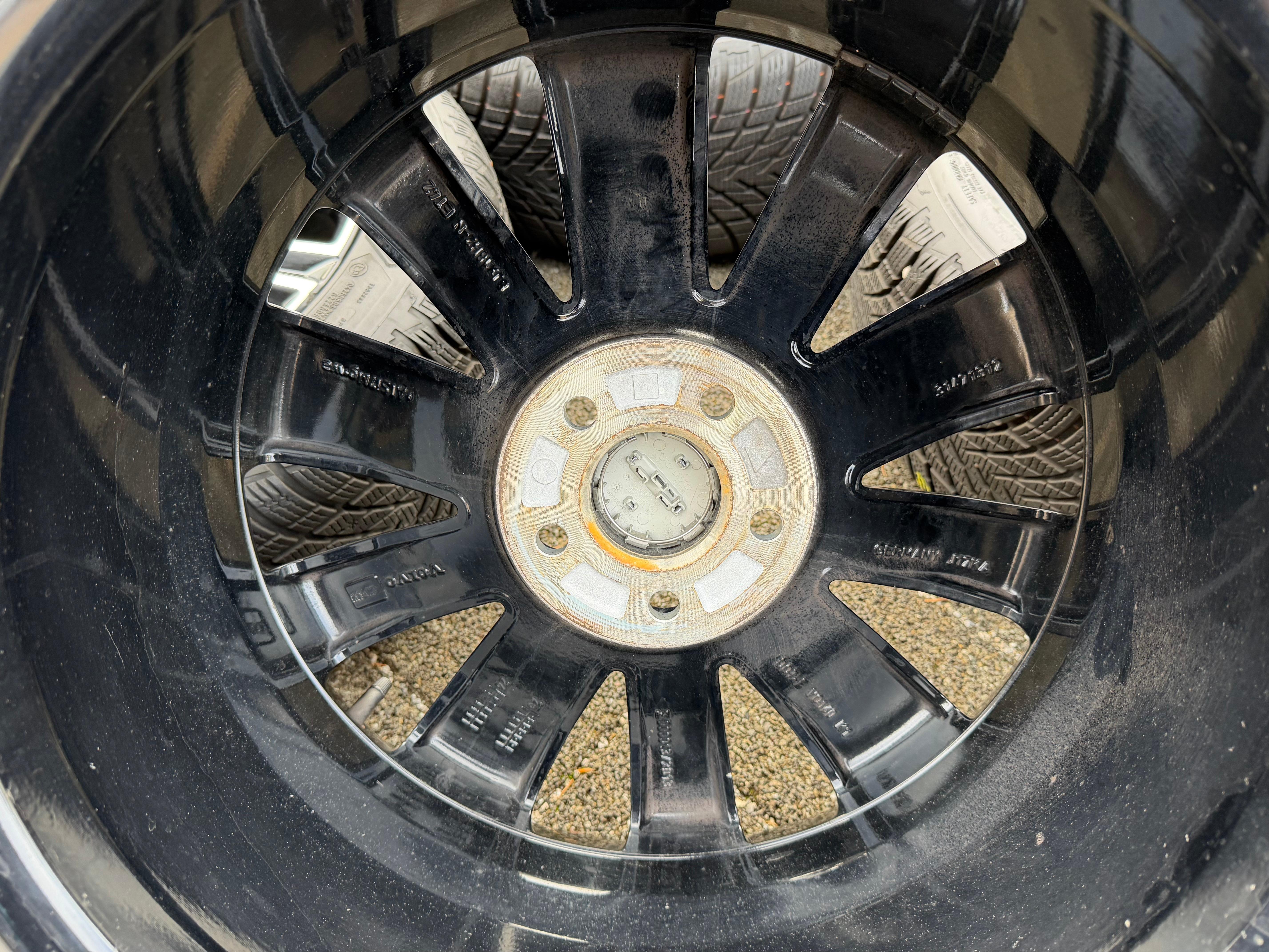 4 ruedas de invierno de aleación originales de 18" VOLVO S60 V60 235/45R18 98V 31471312 2025