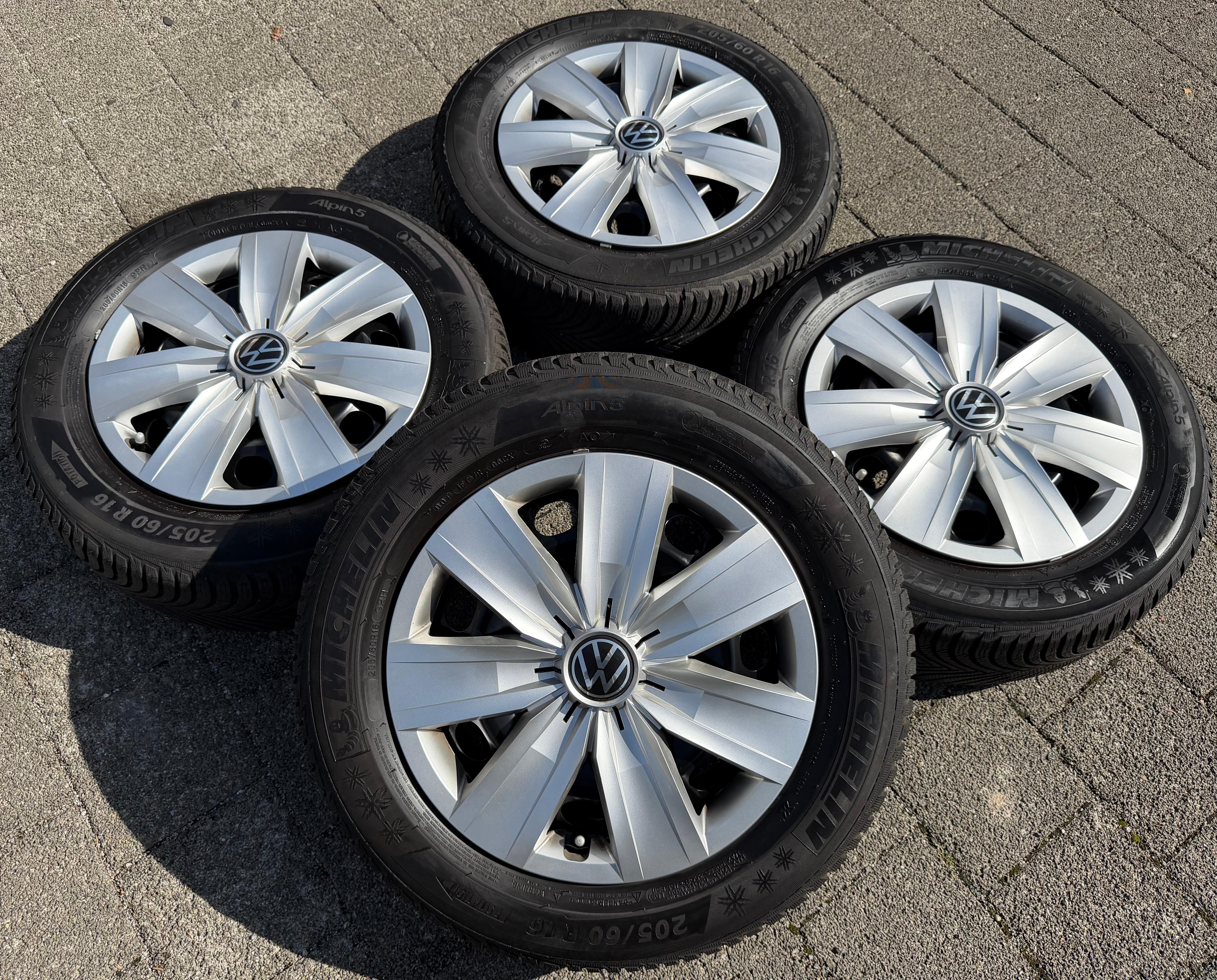 4 Winterräder Audi Q2 GA VW T-ROC A11 205/60R16 92H Michelin Alpin 5 Winterreifen