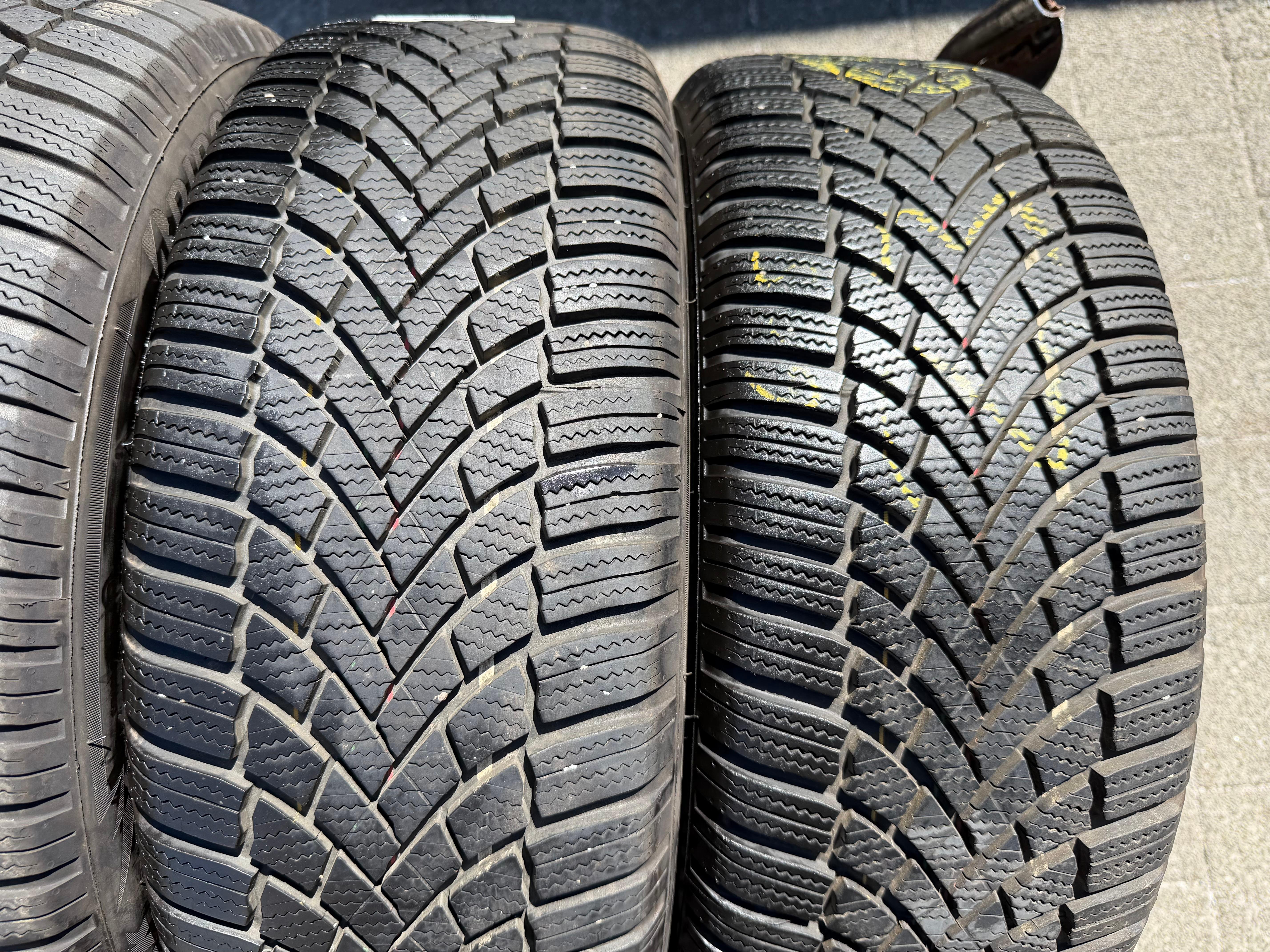 4 cerchi invernali originali in lega da 17" per Audi A3 S3 8V 8Y0601025L 205/50R17 93H Bridgestone 2023