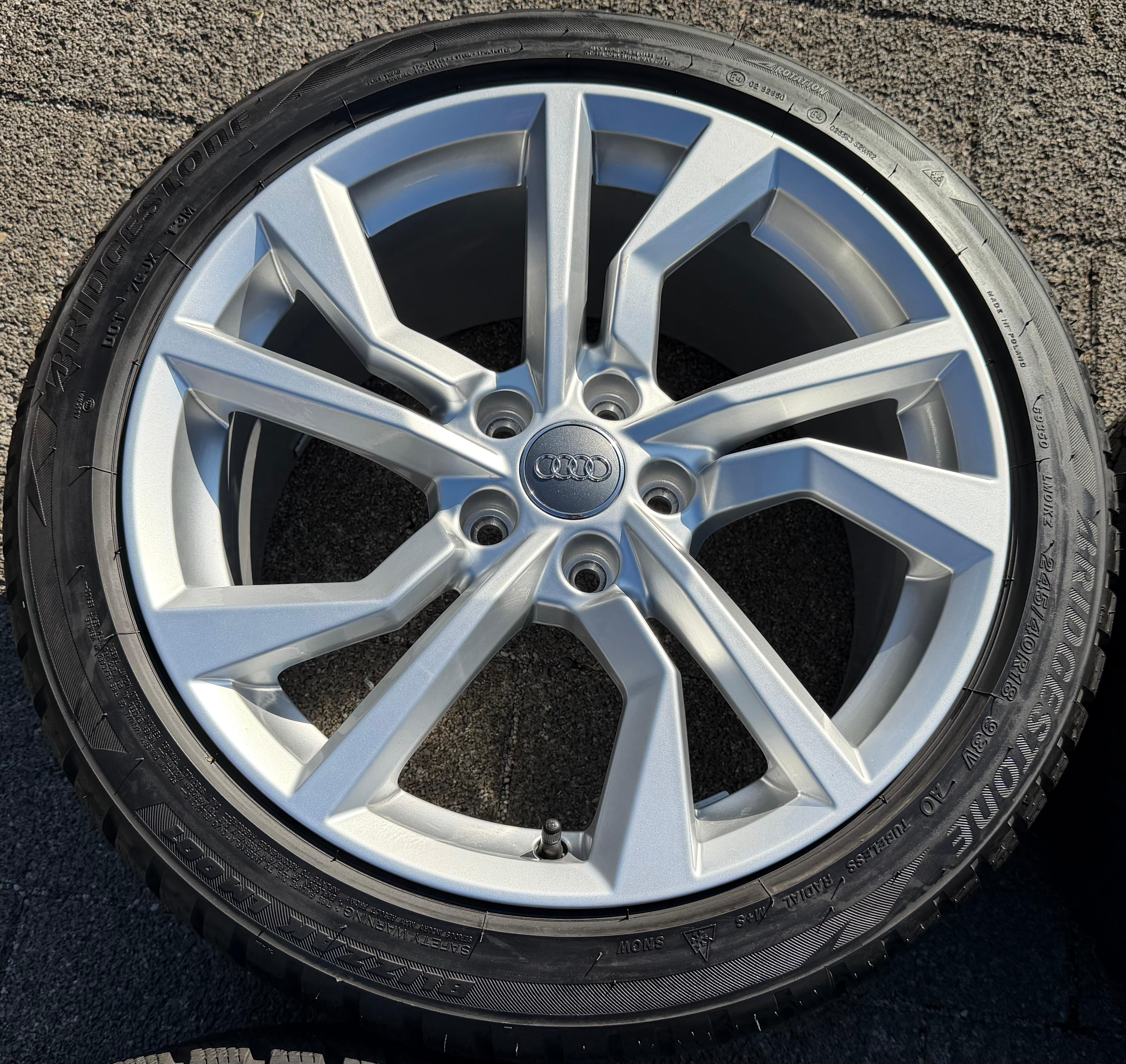 4 roues hiver en aluminium d’origine 18" Audi TT TTS 8S 8S0601025AN 245/40R18 93V Bridgestone