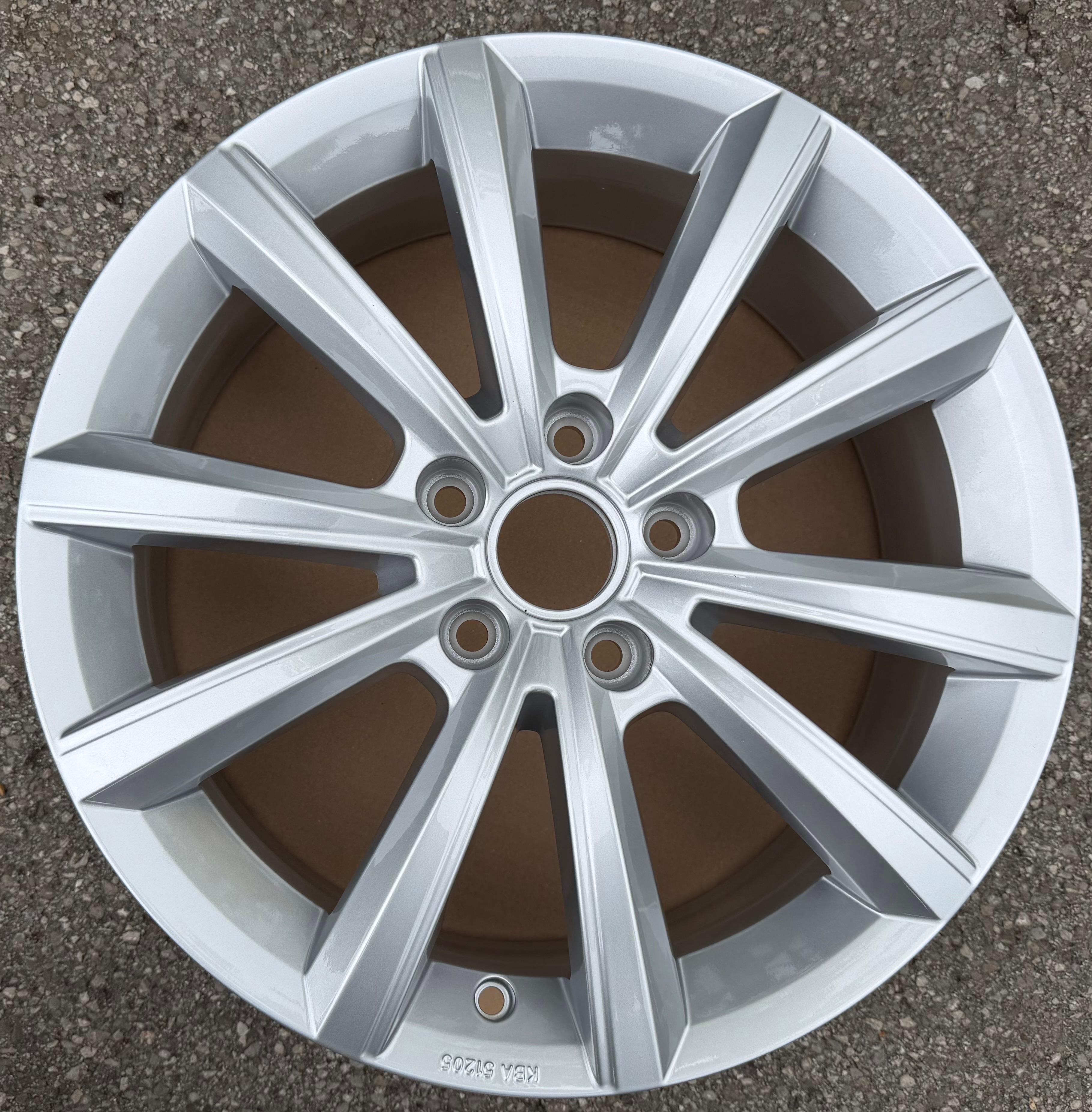 1 X ORIGINAL 17" ALUFELGE VW TIGUAN II 5NA 6,5x17 ET38 5NA071497A MERANO NEU