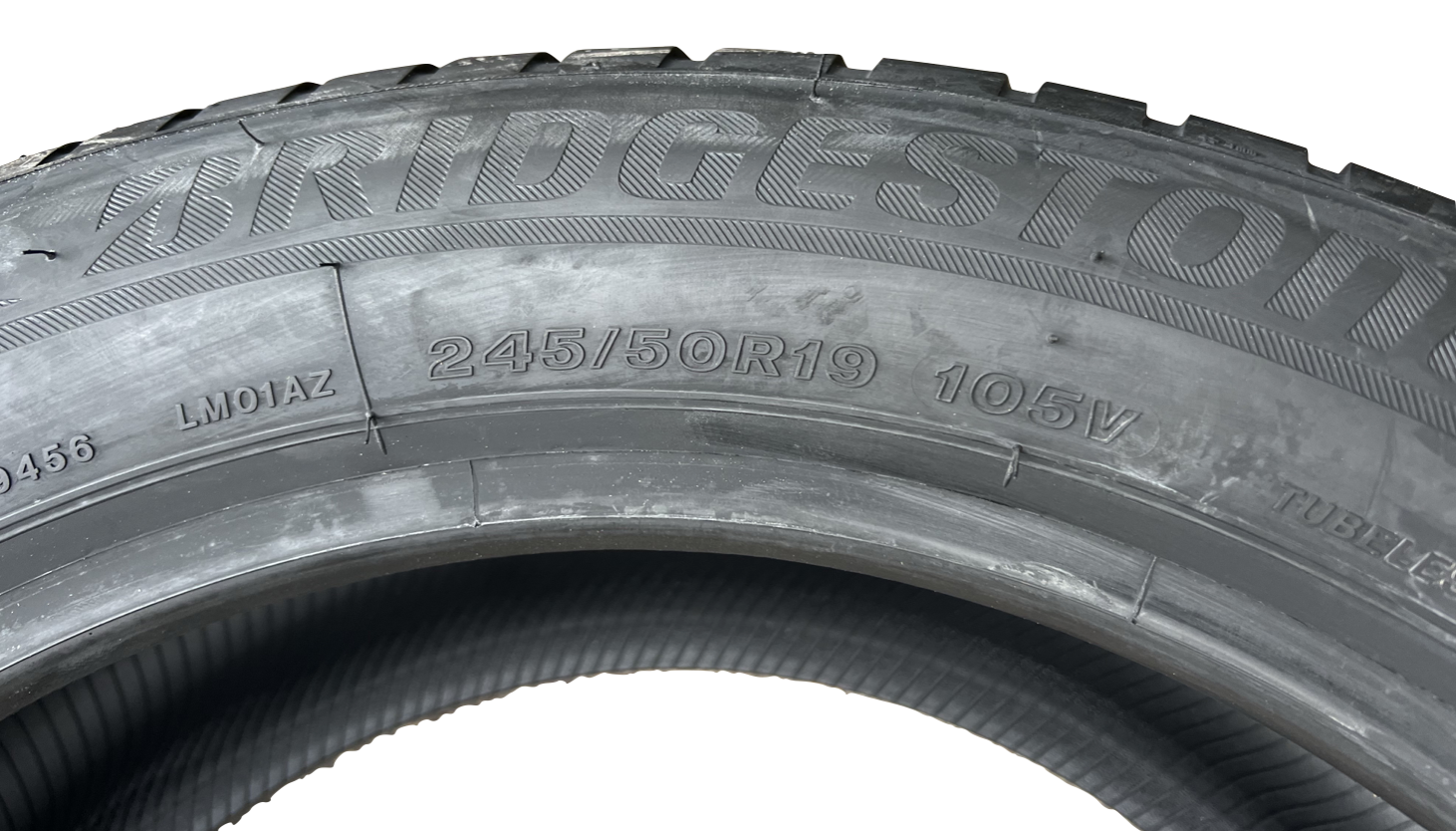 2 x 245/50R19 105V pneus hiver Bridgestone Blizzak LM001 Runflat 2022 * NOUVEAU franco domicile