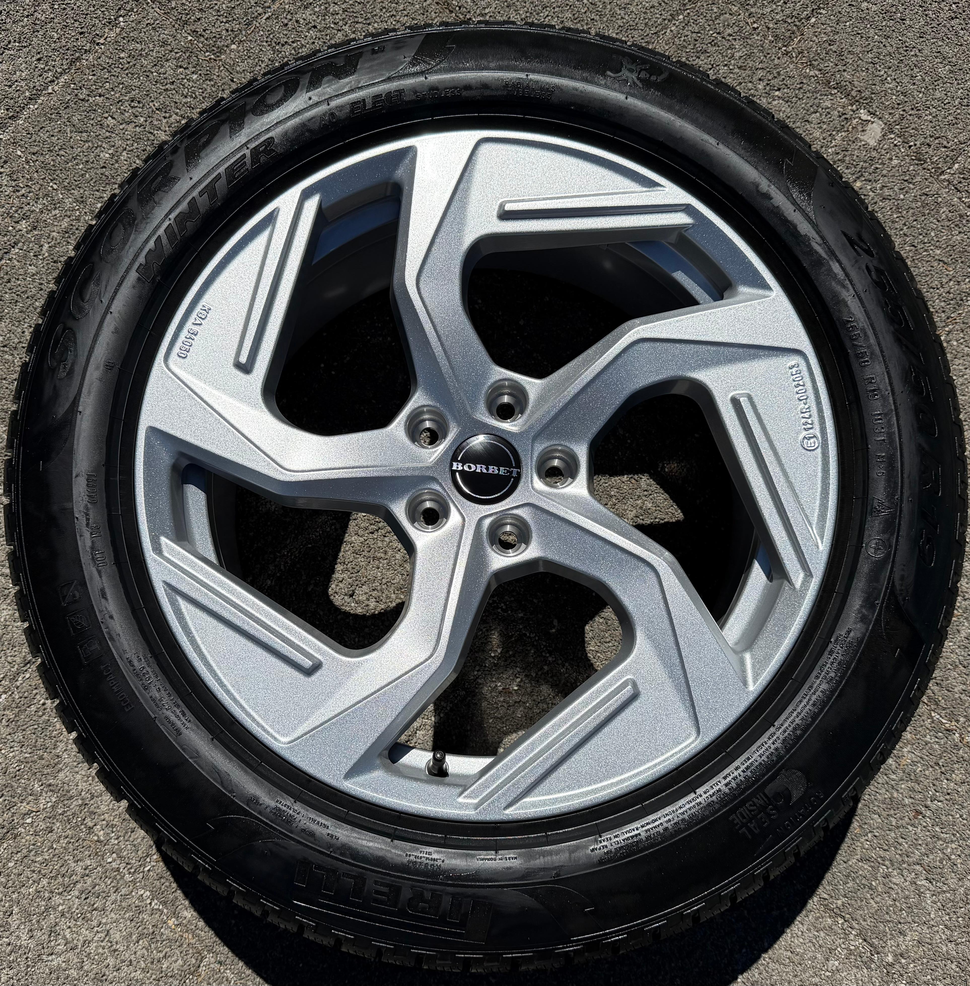 1 X  BORBET 18" ALUFELGE ID.4 ID.5 AUDI Q4 E-TRON SKODA ENYAQ FZ 8x19 ET45 124R-002053