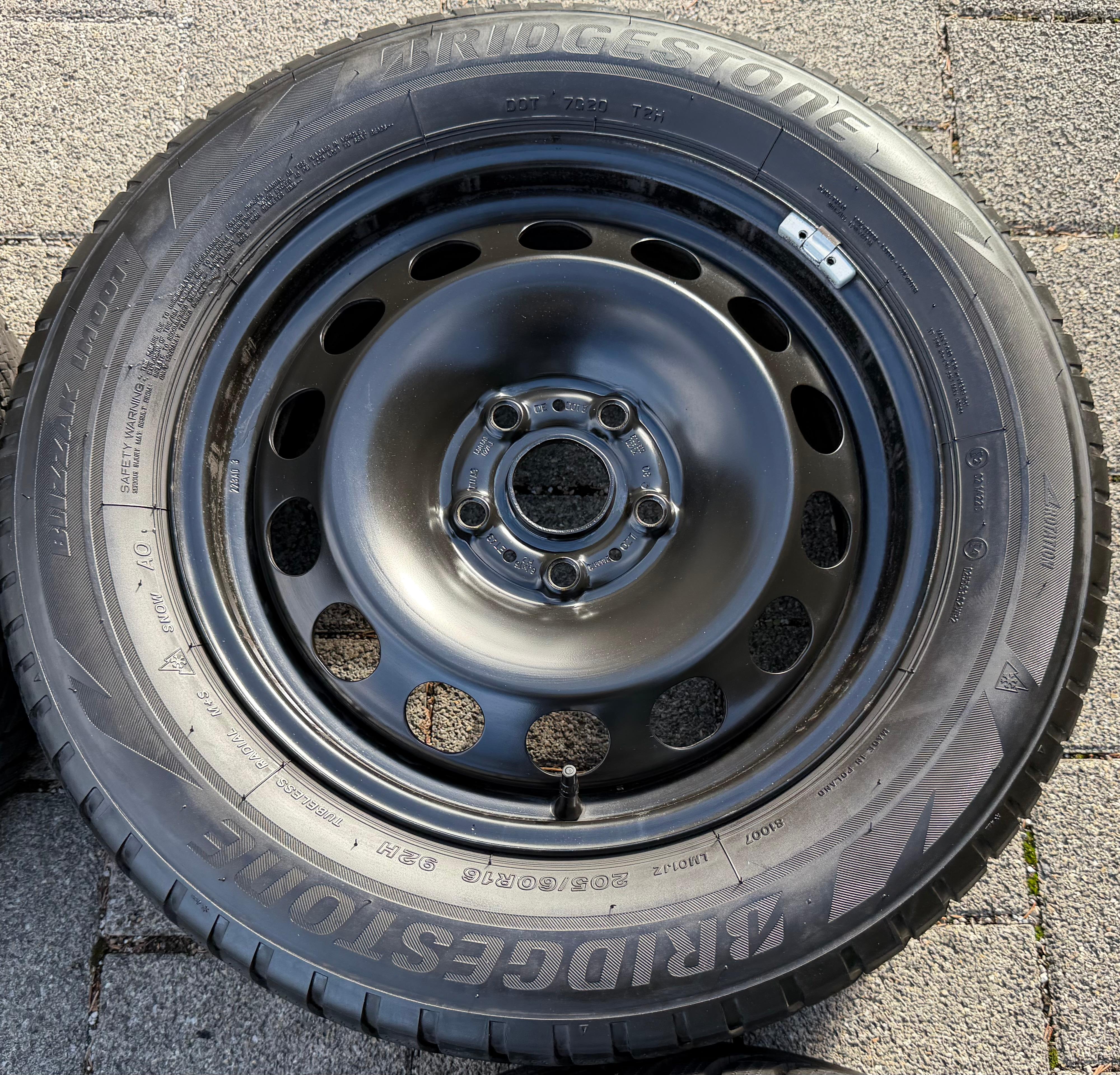 4 Winterräder Audi Q2 GA VW T-Roc Skoda Karoq 205/60R16 92H Bridgestone 5Q0601027AM