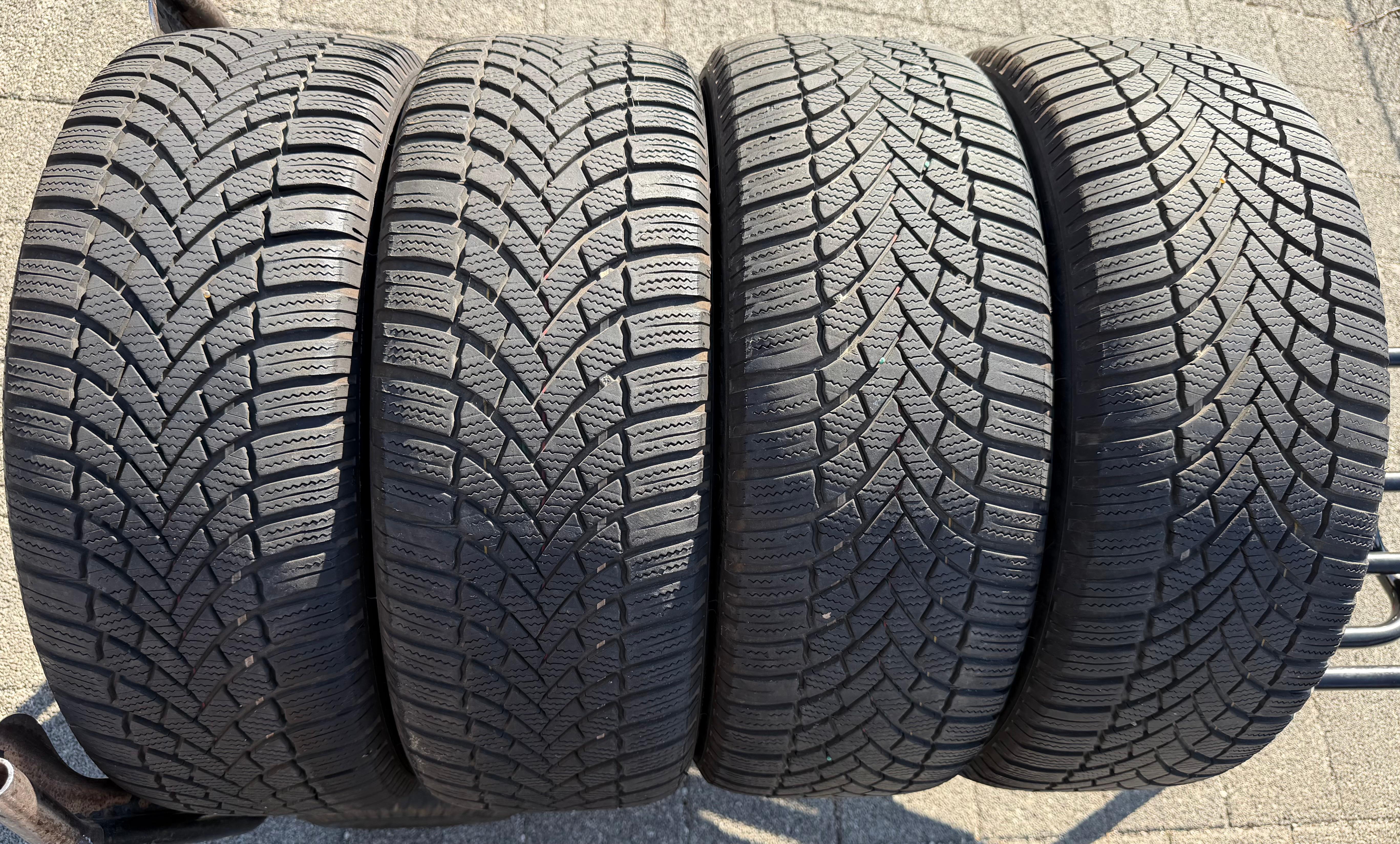 4 Original 17" Alu Winterräder Audi A3 S3 8Y 8Y0601025L 205/50R17 93H Bridgestone 2022