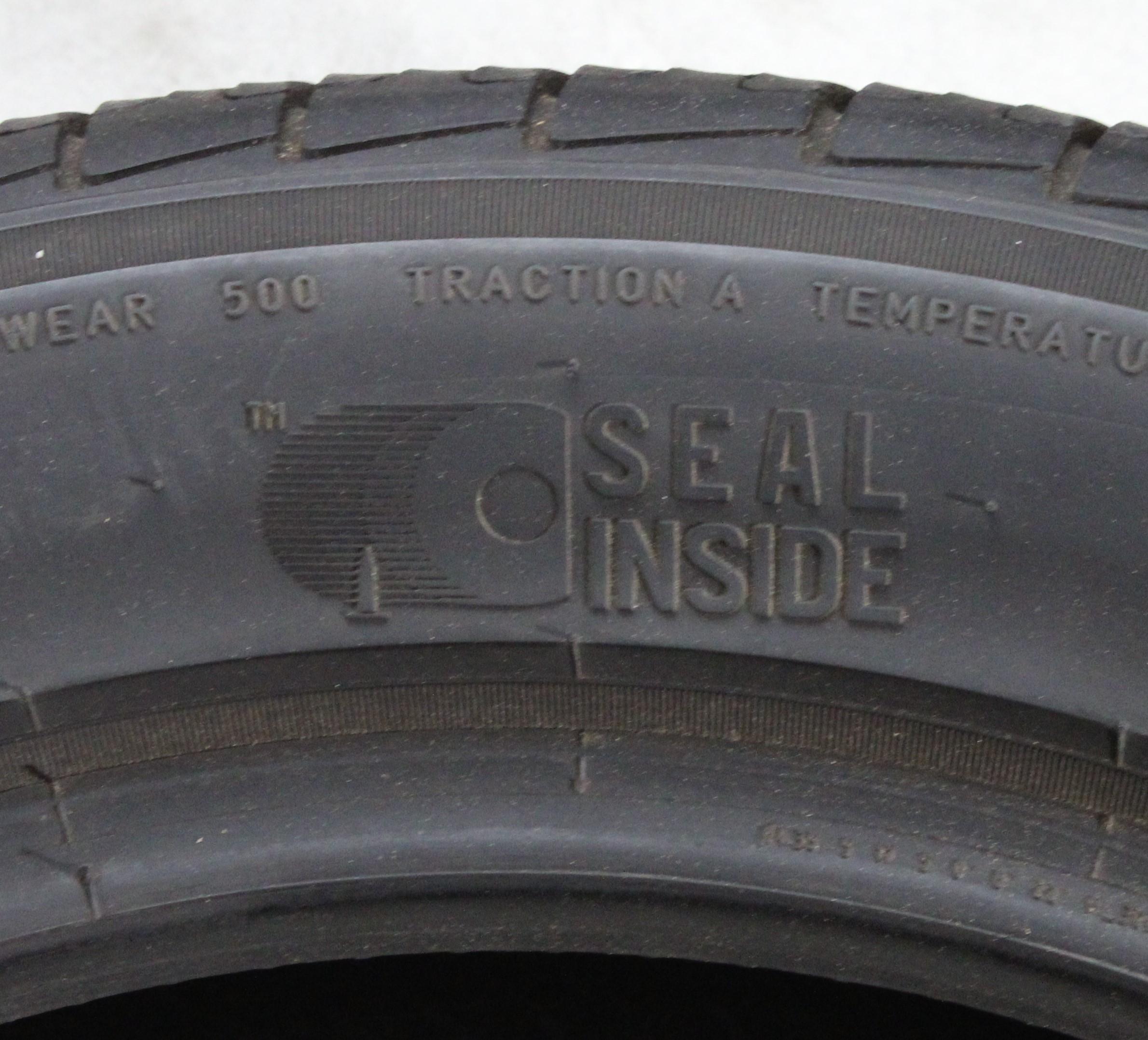 4 x 205/55R17 95V Ganzjahresreifen Pirelli Cinturato P7 AS M+S 2x 7,5-8mm und 2x 6,5mm 2015 Seal