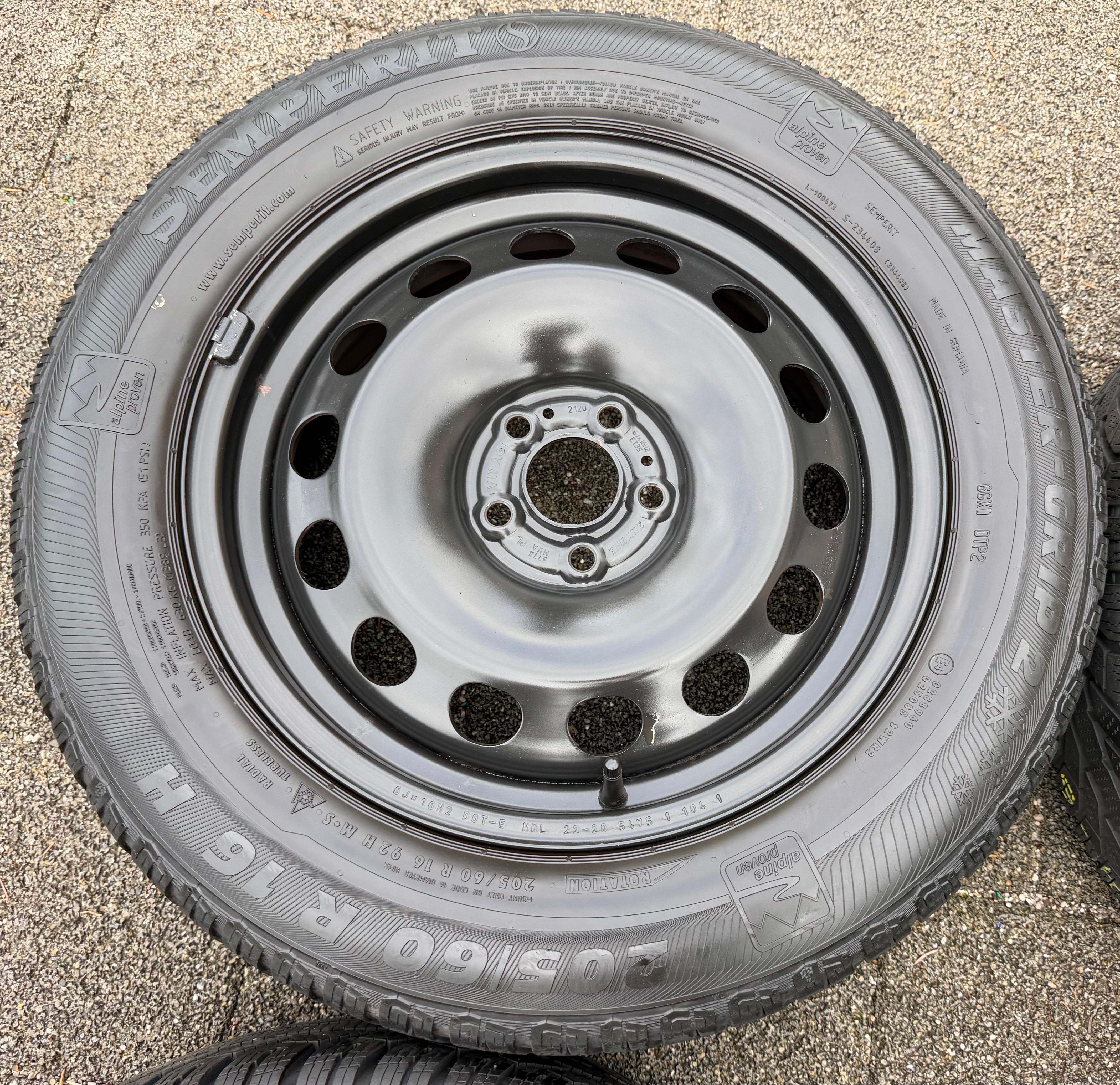 4 cerchi in acciaio da 16" VW T-Cross Taigo Skoda Kamiq Scala 6x16 ET35 2Q0601027H