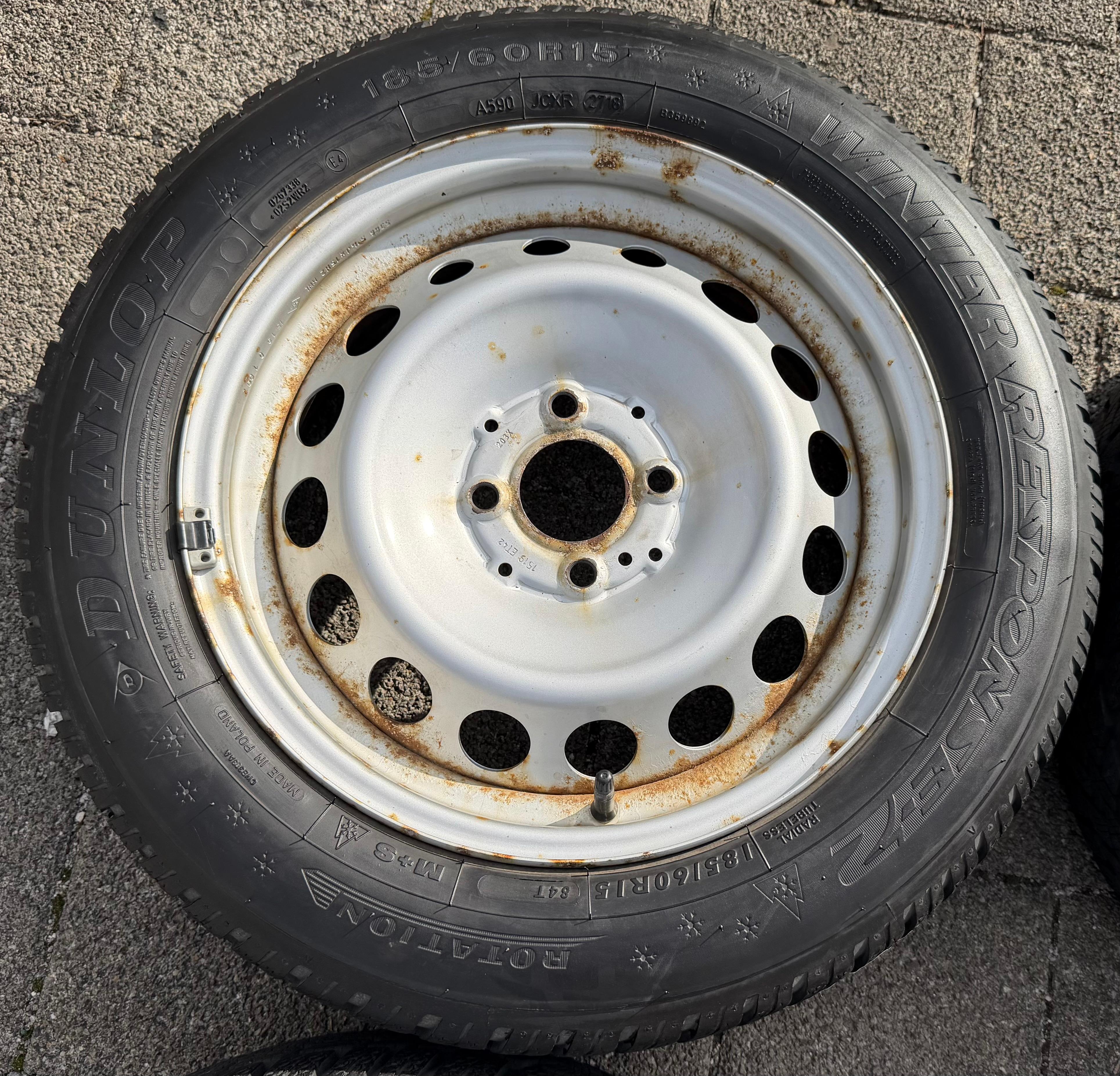 4 Original Winterräder Smart 453 165/65R15 81T 185/60R15 84T Dunlop RDKS