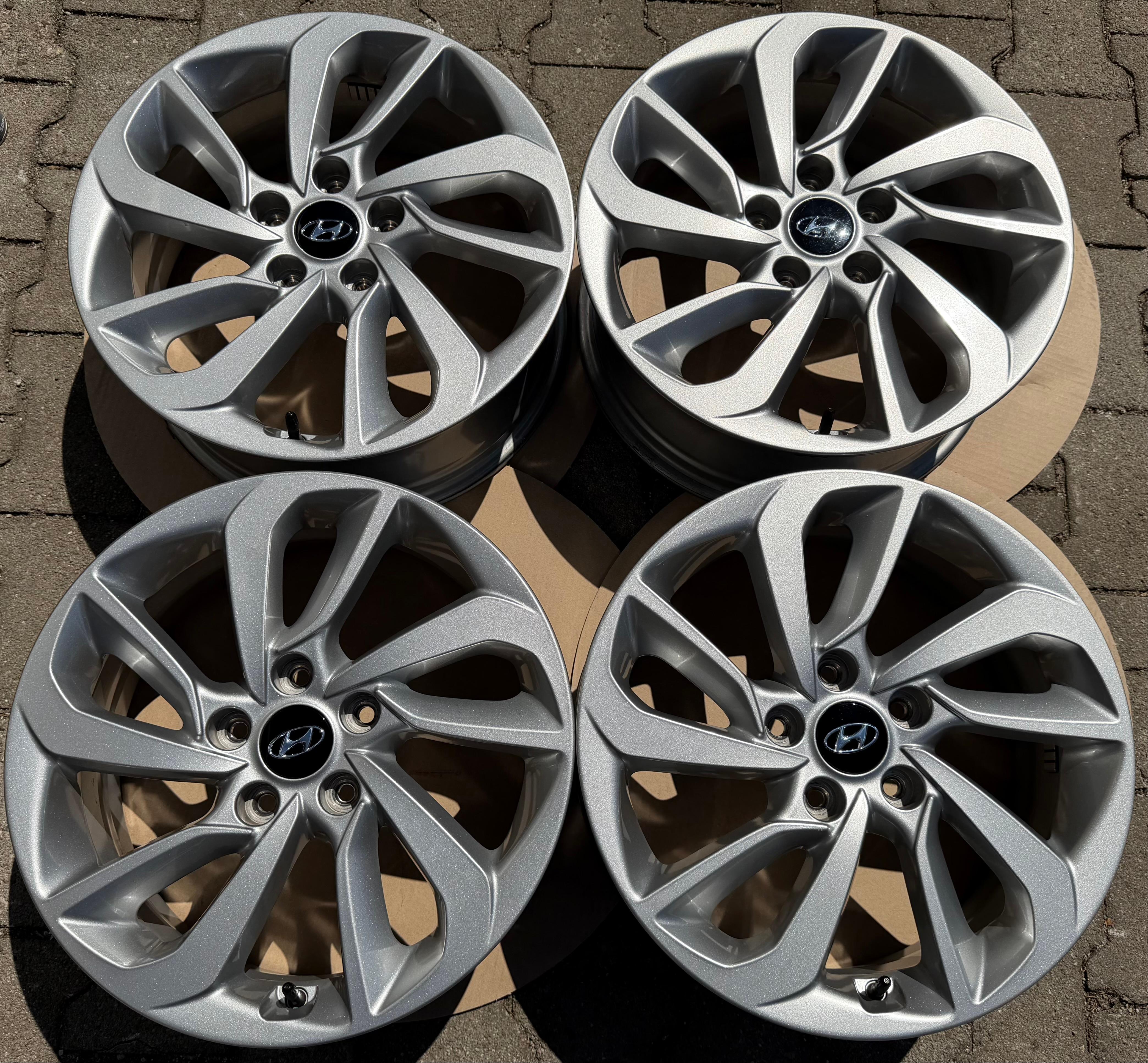4 ORIGINAL 17" ALUFELGEN FELGEN HYUNDAI TUCSON TLE 52910-D7260 RDKS