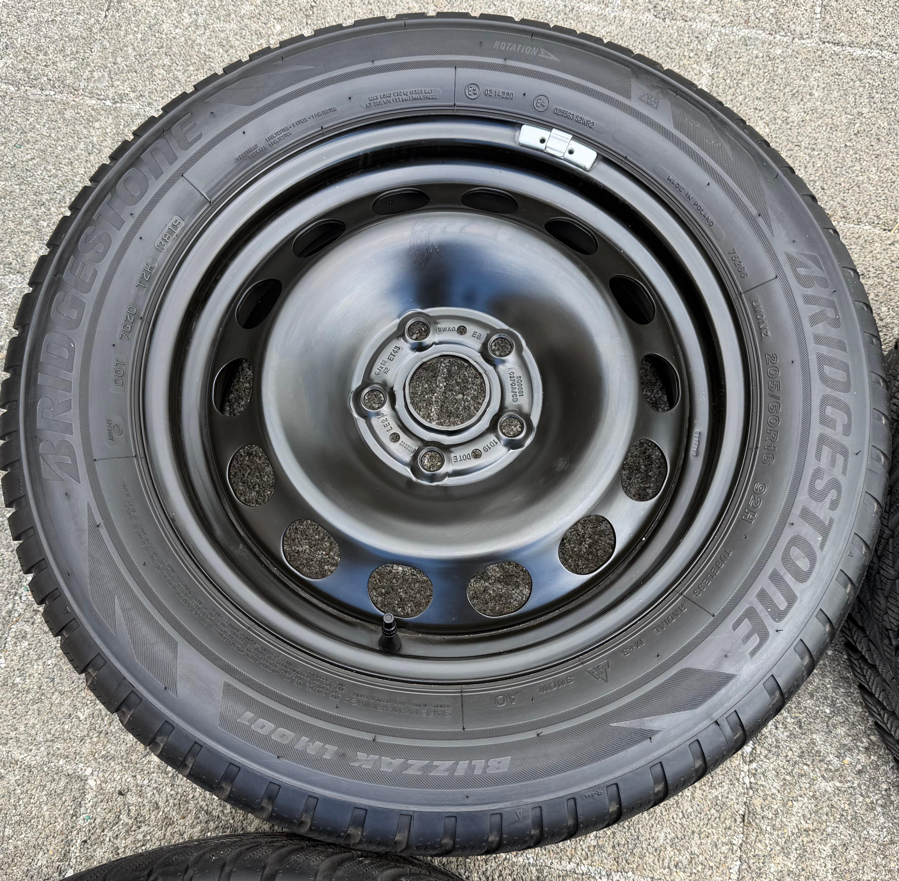 4 Winterräder Audi Q2 GA VW T-Roc Skoda Karoq 205/60R16 92H Bridgestone 5Q0601027AM