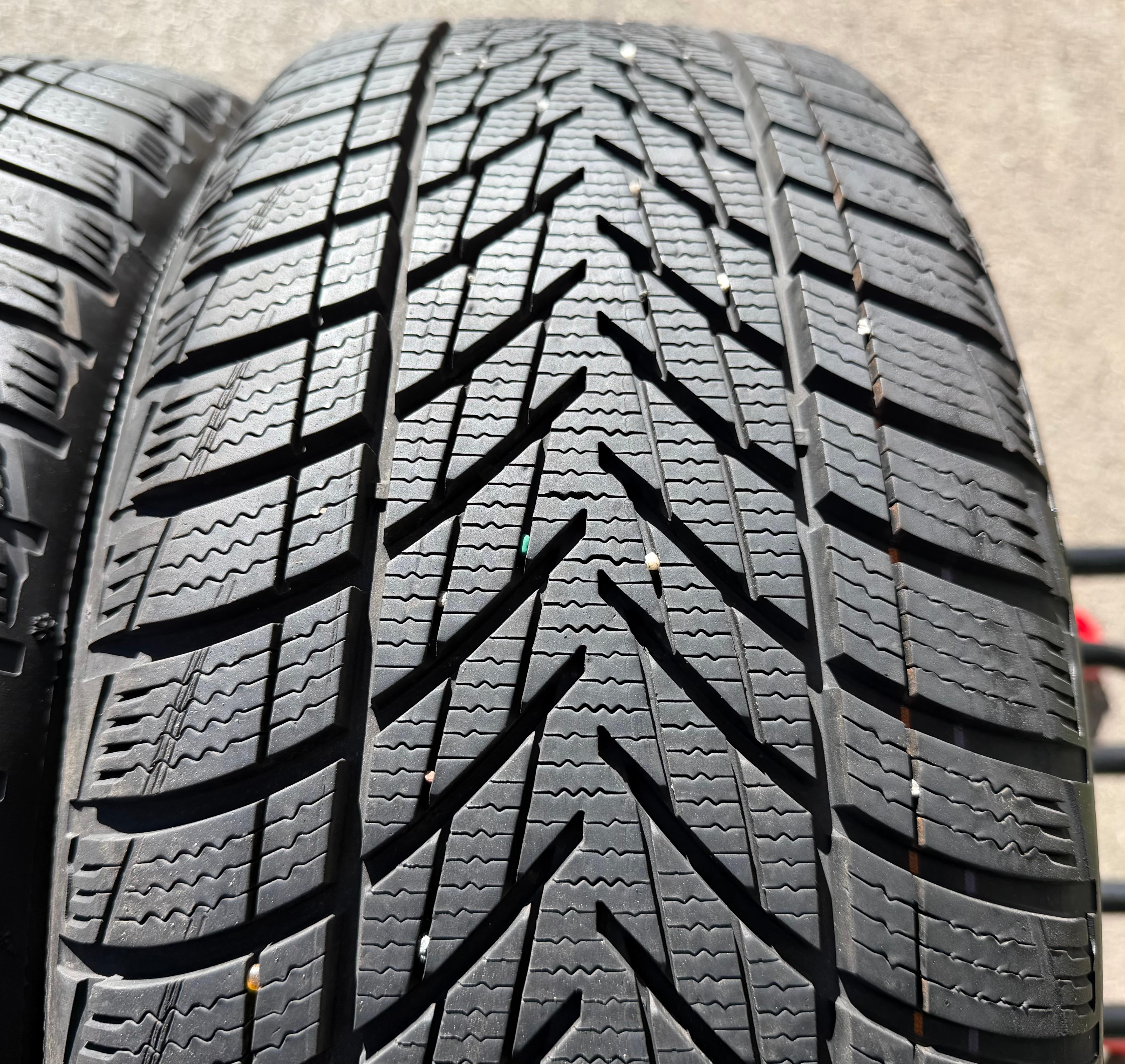 4 ruedas de invierno de aleación originales de 17" para Audi A4 B9 8W 8W0601025P 225/50R17 98H Goodyear