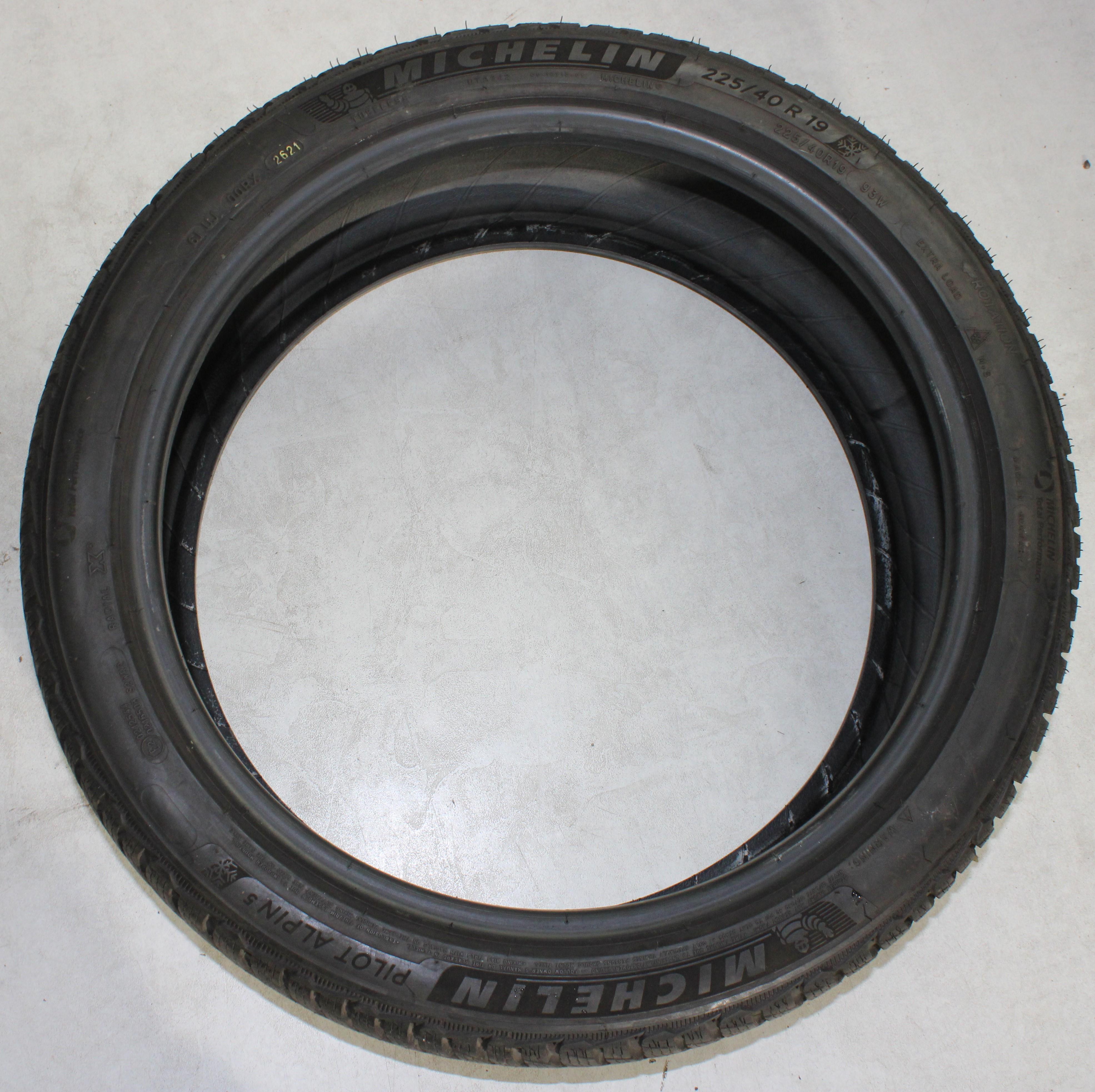 2 x 225/40R19 93W Winterreifen Michelin Pilot Alpin 5 7mm 2021 XL