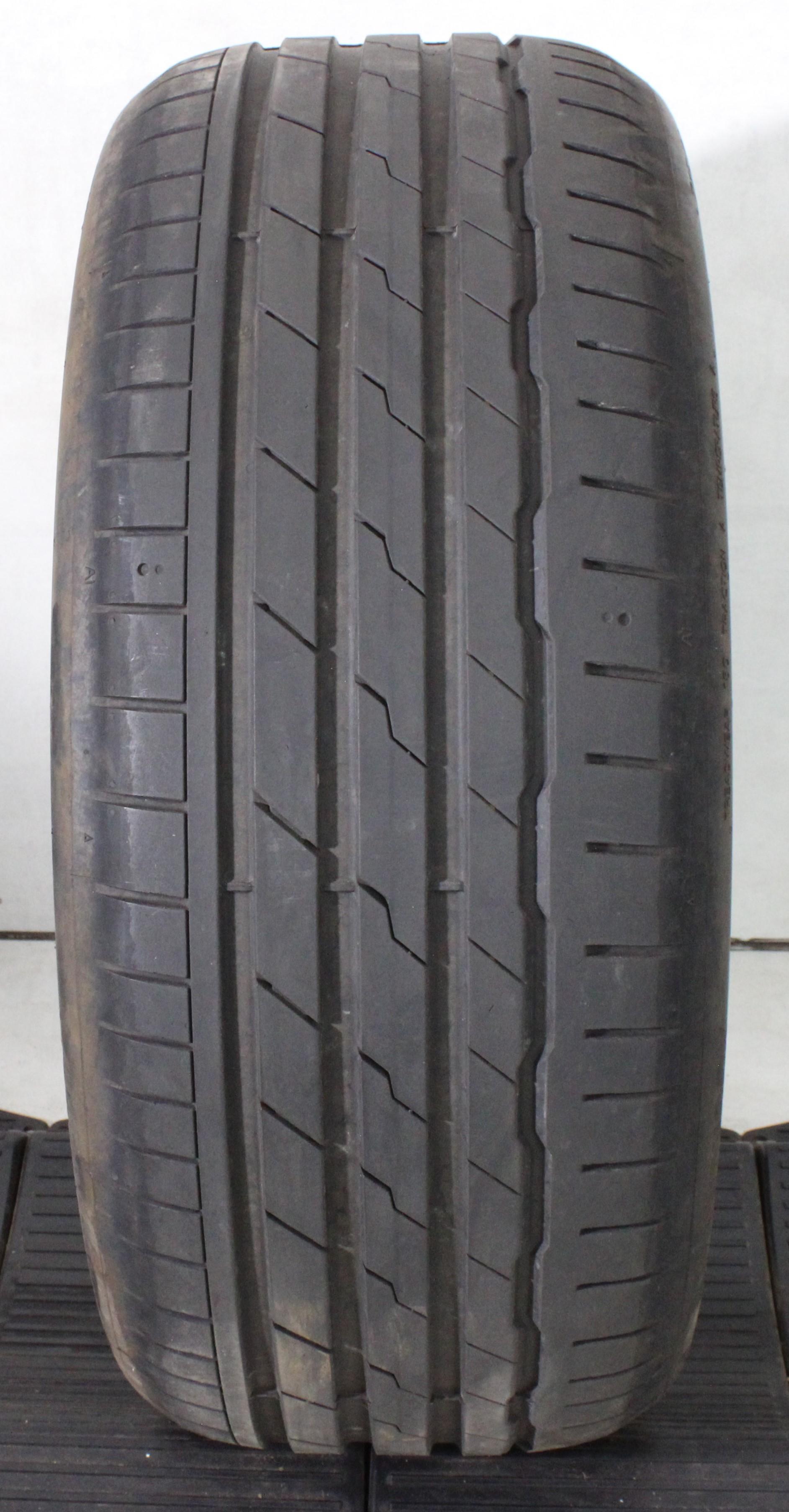 1 x 215/40R18 89Y Sommerreifen Hankook Ventus S1 Evo 3 * 4,5-5mm 2024