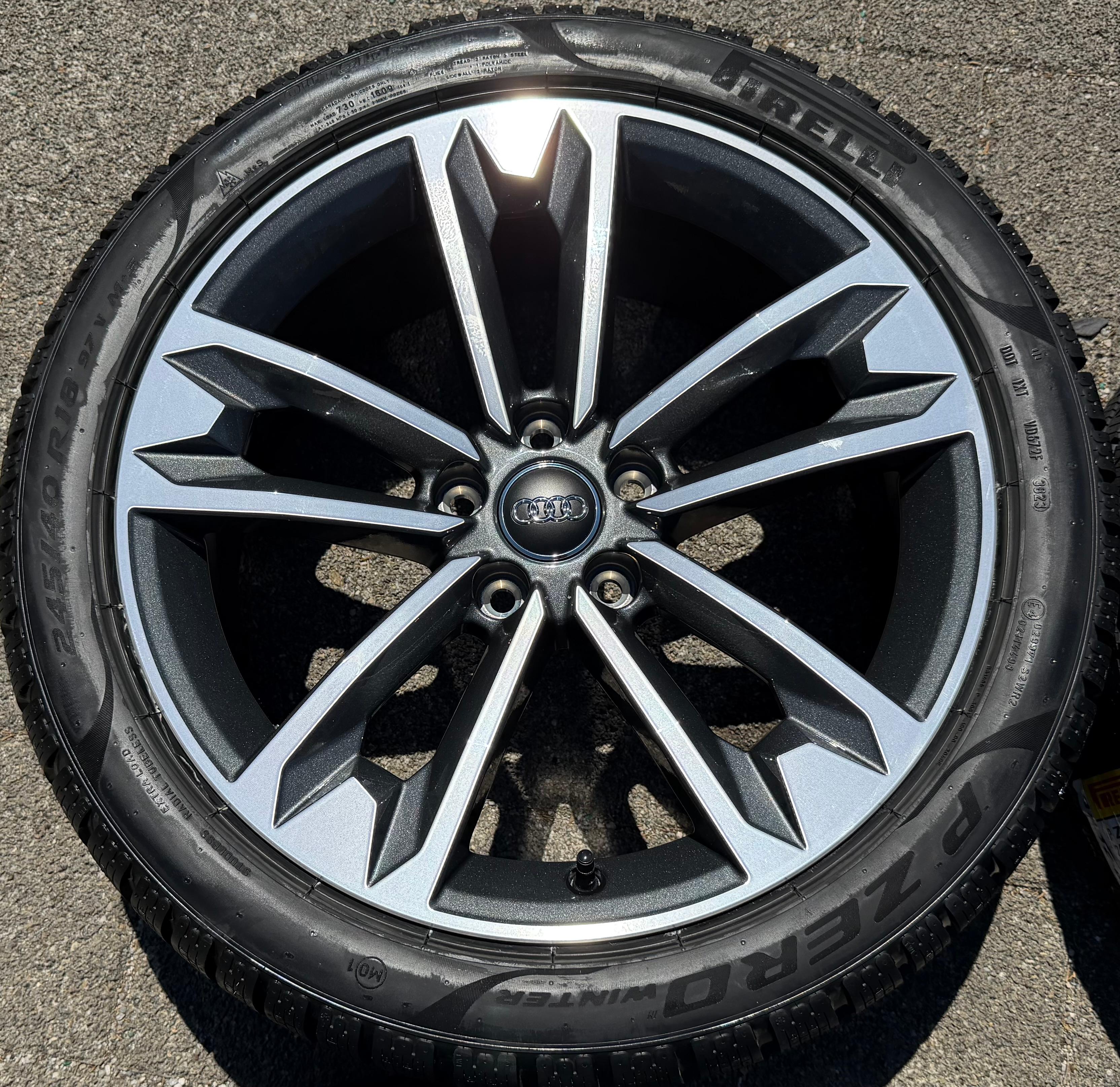 4 llantas de invierno originales de aluminio de 18" para Audi A5 S5 8W 8W9601025C 245/40R18 93V Pirelli, nuevas
