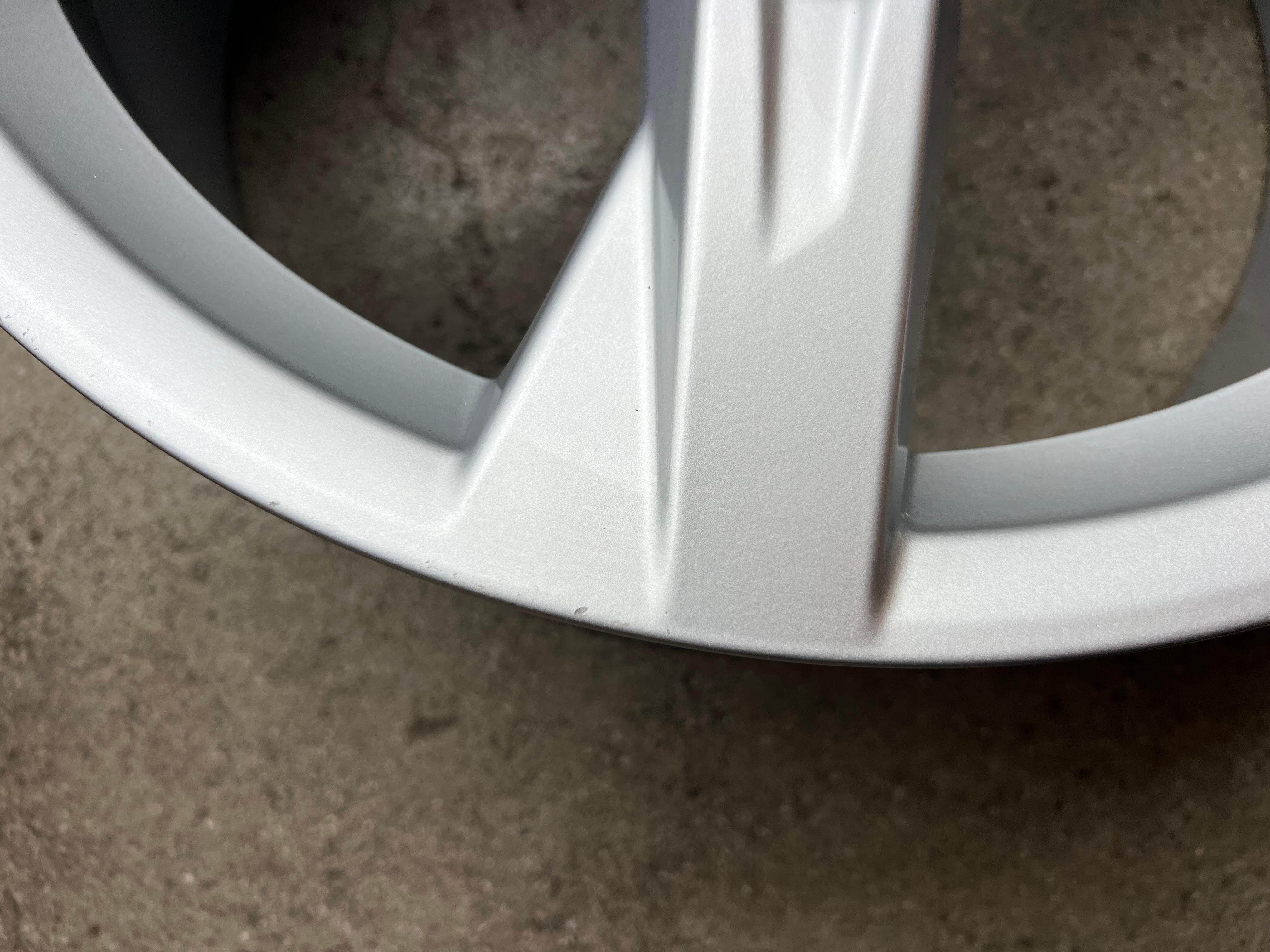 1 X ORIGINAL 18" ALUFELGE AUDI Q5 FY 80A601025BE 8x18 ET39 FREIHAUS