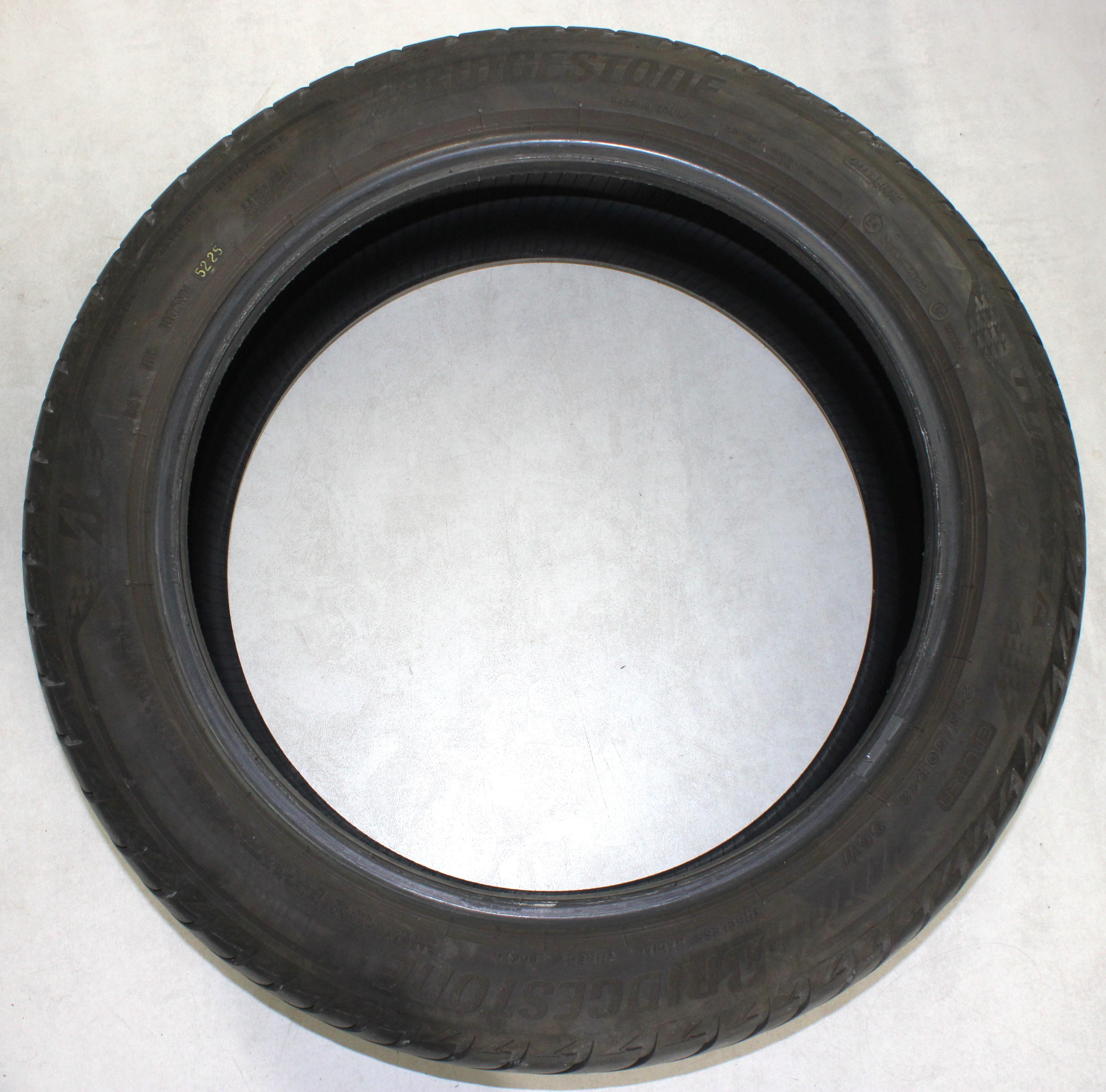 4 x 215/50R18 96W pneus été Bridgestone Turanza Eco Enliten 2x5mm/2x5,5-6mm 2025