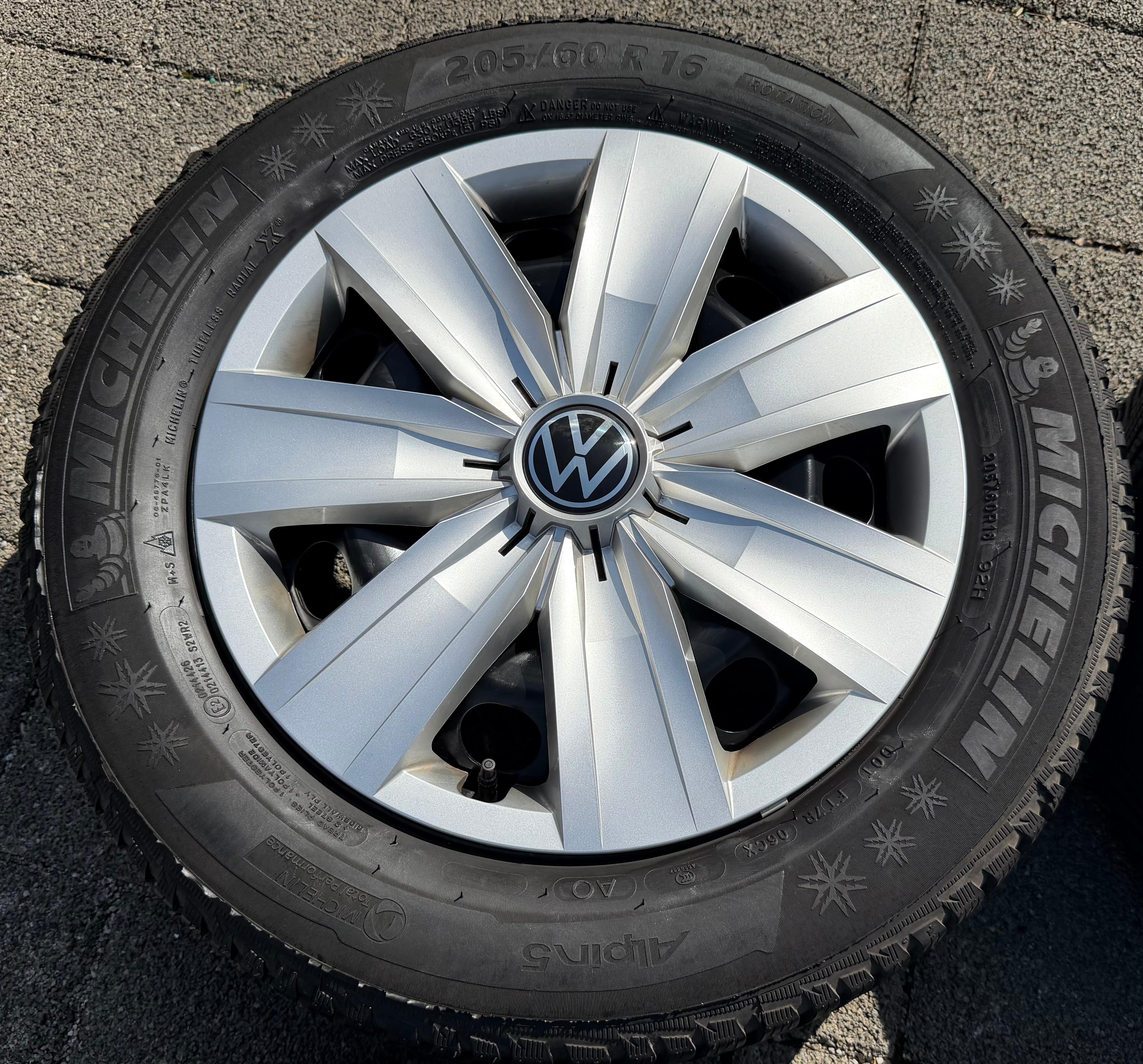 4 Winterräder Audi Q2 GA VW T-ROC A11 205/60R16 92H Michelin Alpin 5 Winterreifen