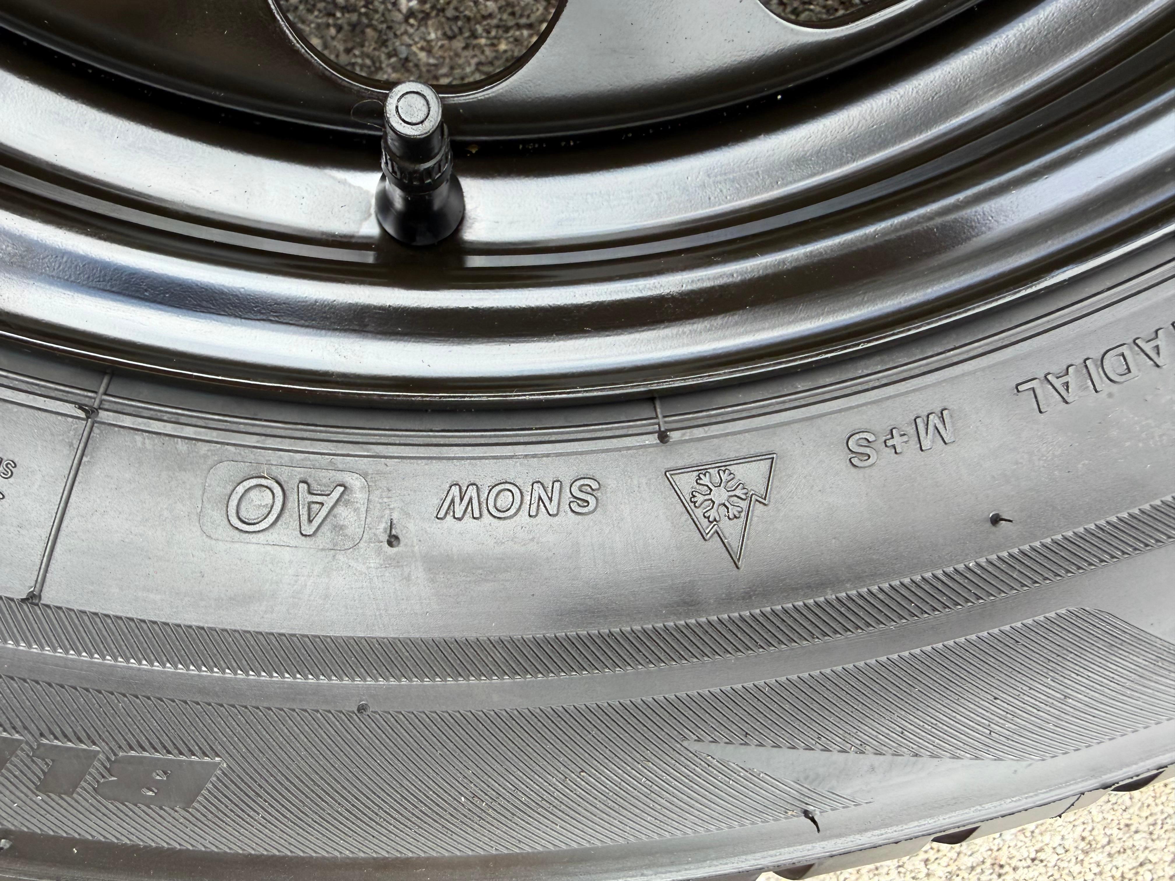 4 Winterräder Audi Q2 GA VW T-Roc  205/60R16 92H Bridgestone 5Q0601027AM