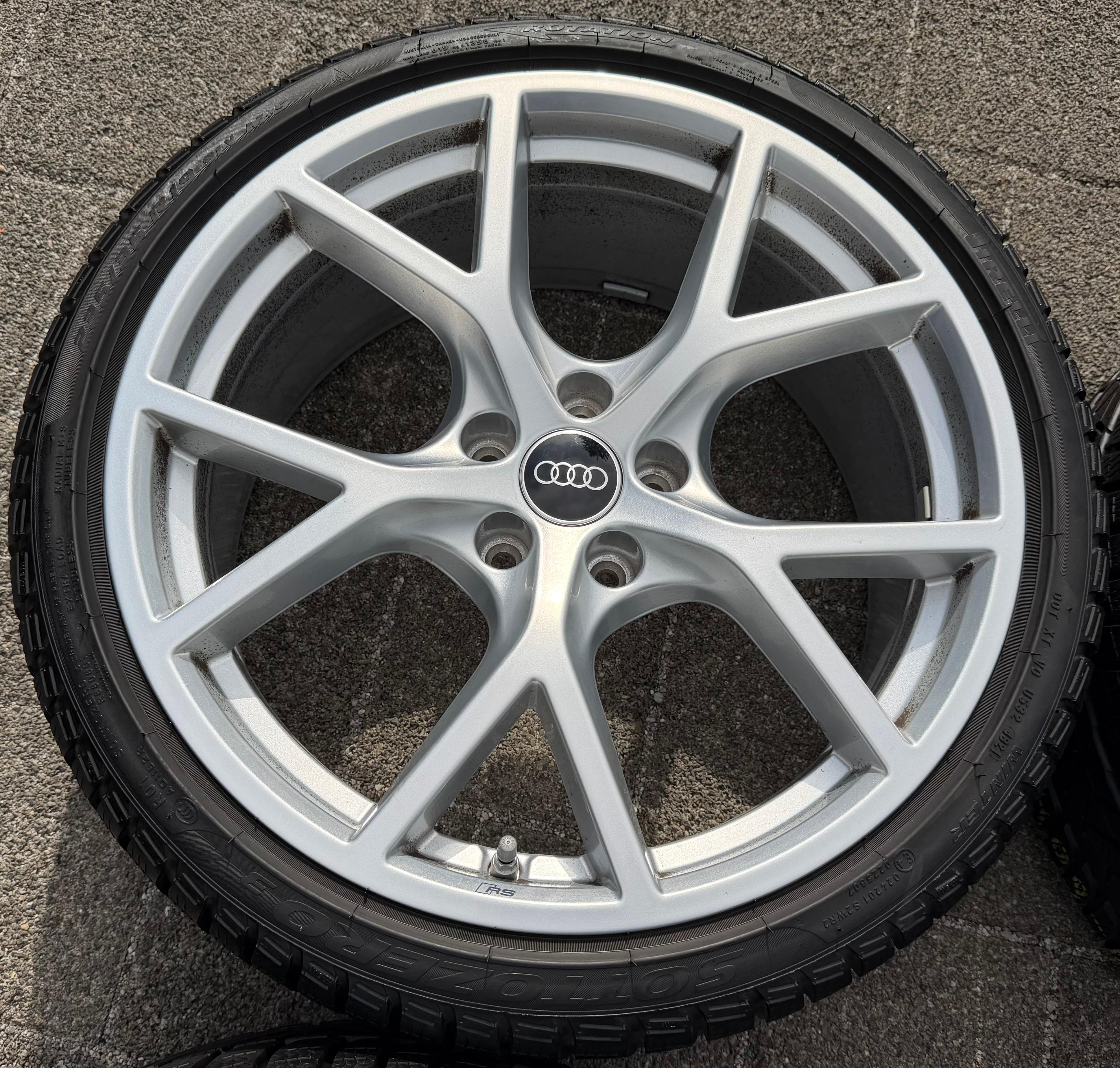 4 ORIGINAL 19" ALU WINTERRÄDER AUDI RS3 8Y 8Y0601025BT 235/35R19 91V PIRELLI RDKS