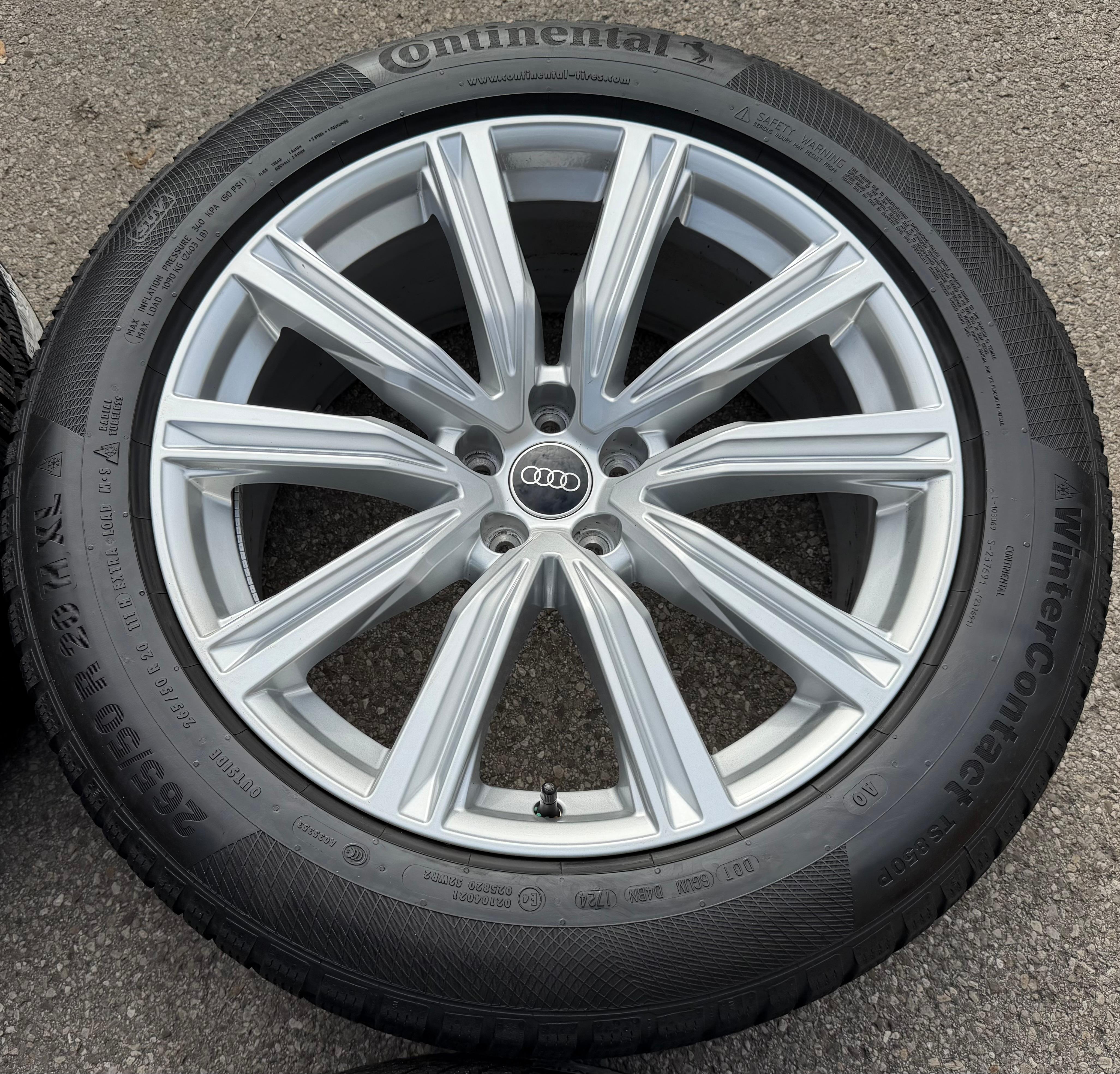 4 ruedas de invierno de aleación originales de 20" para Audi Q8 SQ8 4M8601025DK 265/50R20 111H Continental 2024