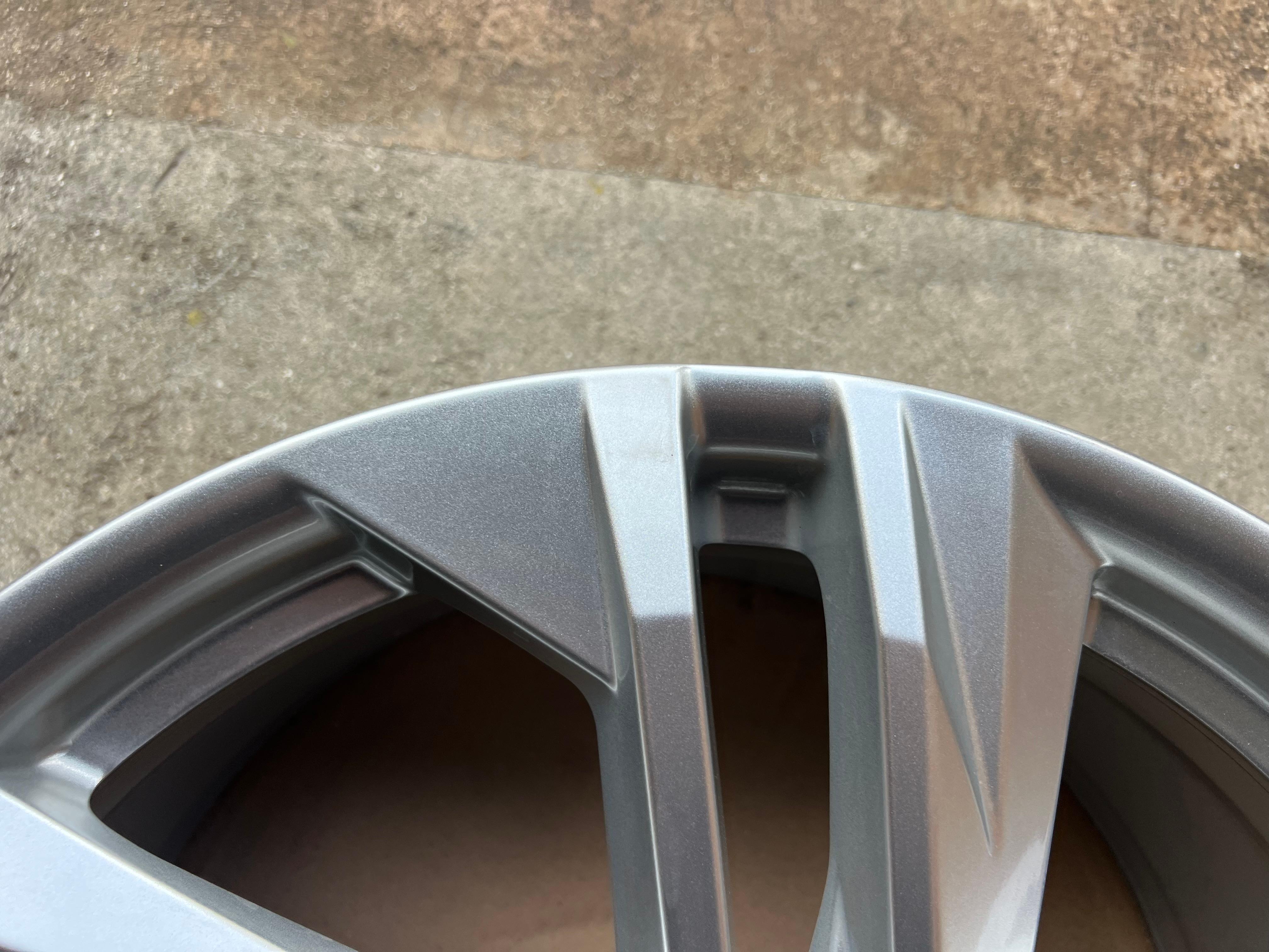 4 ORIGINAL 20" ALUFELGEN FELGEN AUDI Q7 4M 9x20 ET28 4M0601025BQ FREIHAUS