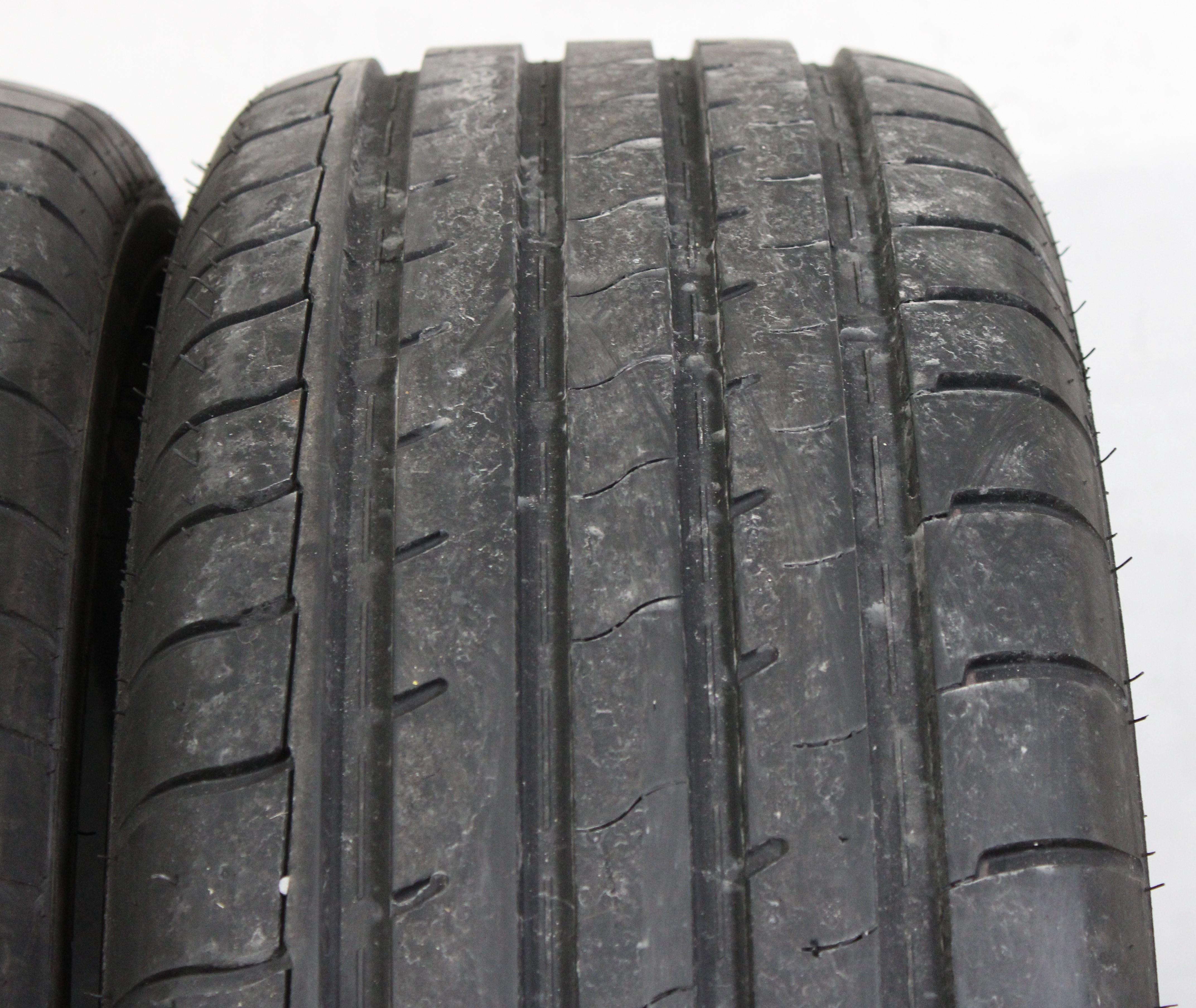 2 x 235/55R18 104W Sommerreifen Windforce CatchFors UHP 6-6,5mm 2023 XL