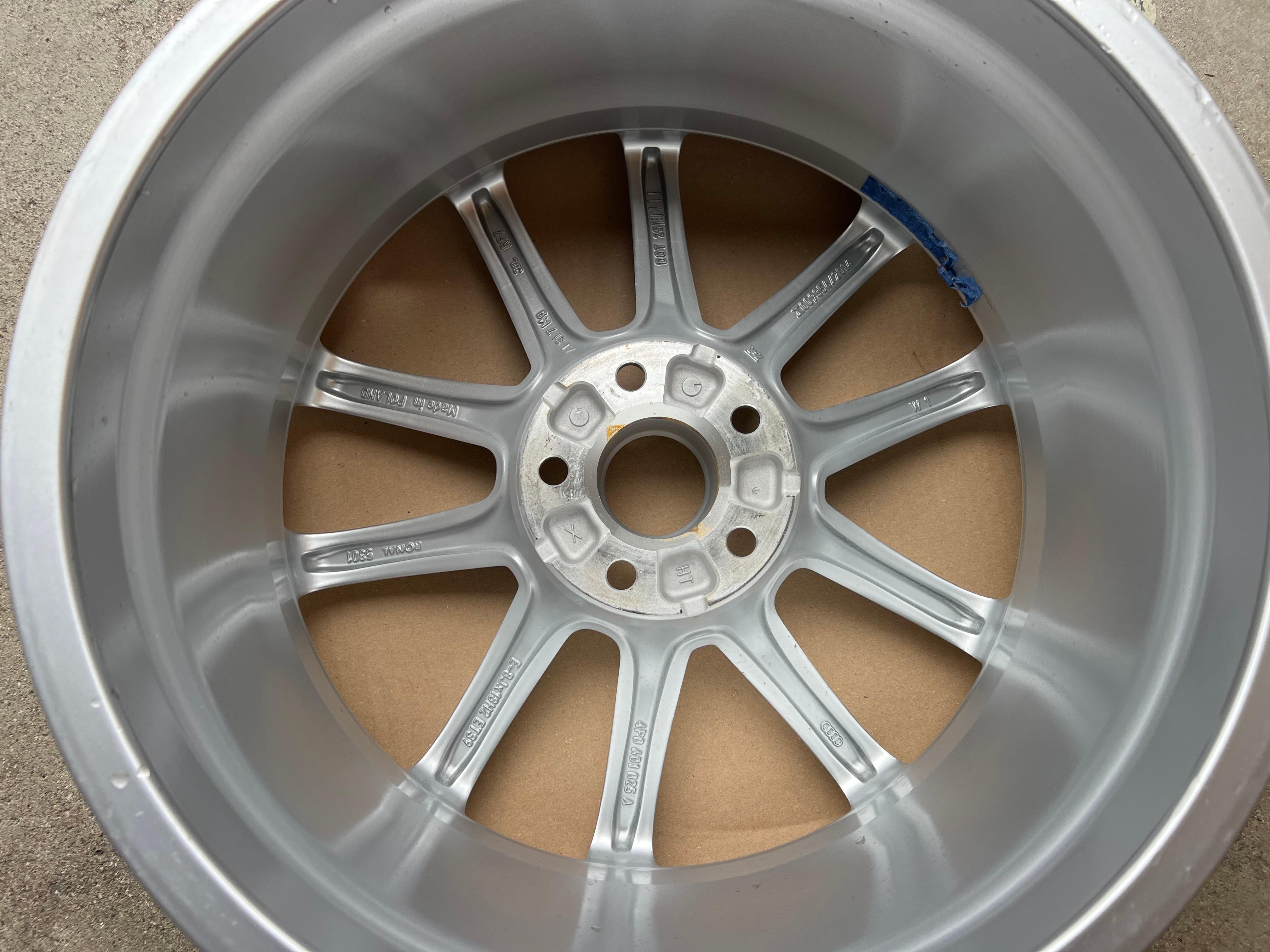 1X CERCHIO IN LEGA ORIGINALE DA 18" PER AUDI A6 AVANT C9 4P 4P0601025A 8x18 ET39