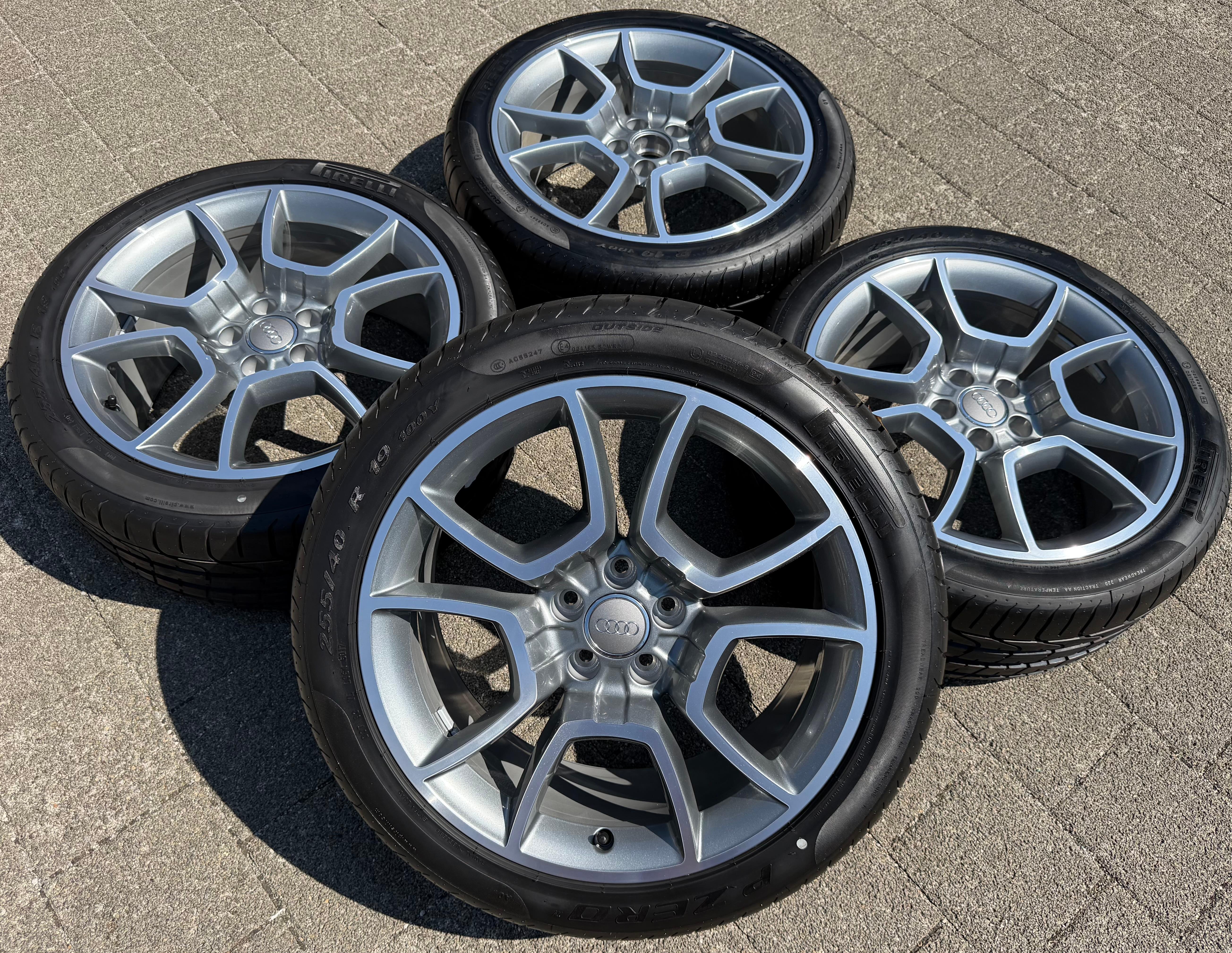 4 jantes d'été d'origine en aluminium 19 pouces pour Audi Q3 8U 8U0071499A 255/40R19 100Y Pirelli