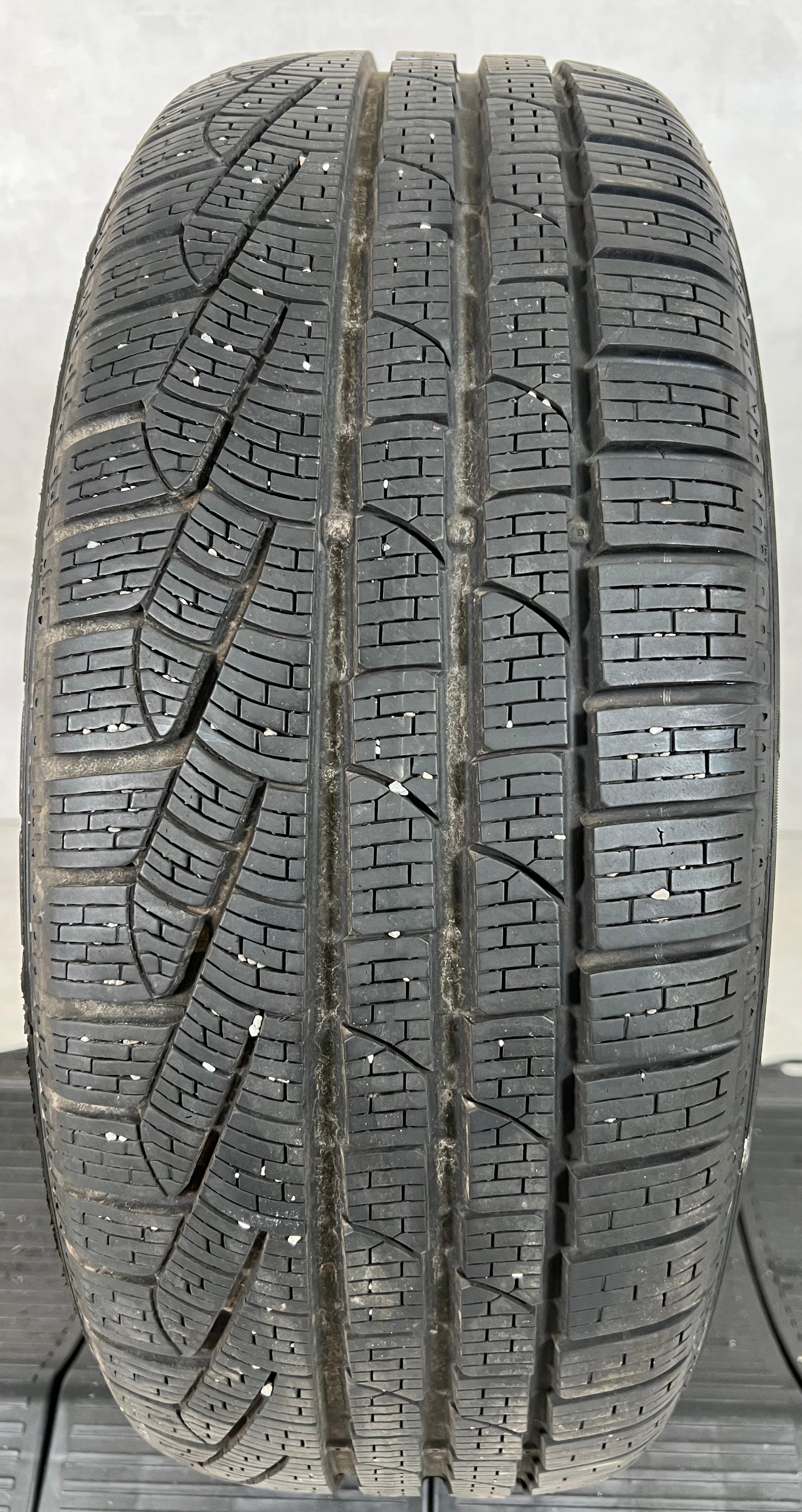 1 x 225/45R18 95V Winterreifen Pirelli Sottozero 2 Runflat 6,5-7mm 2018