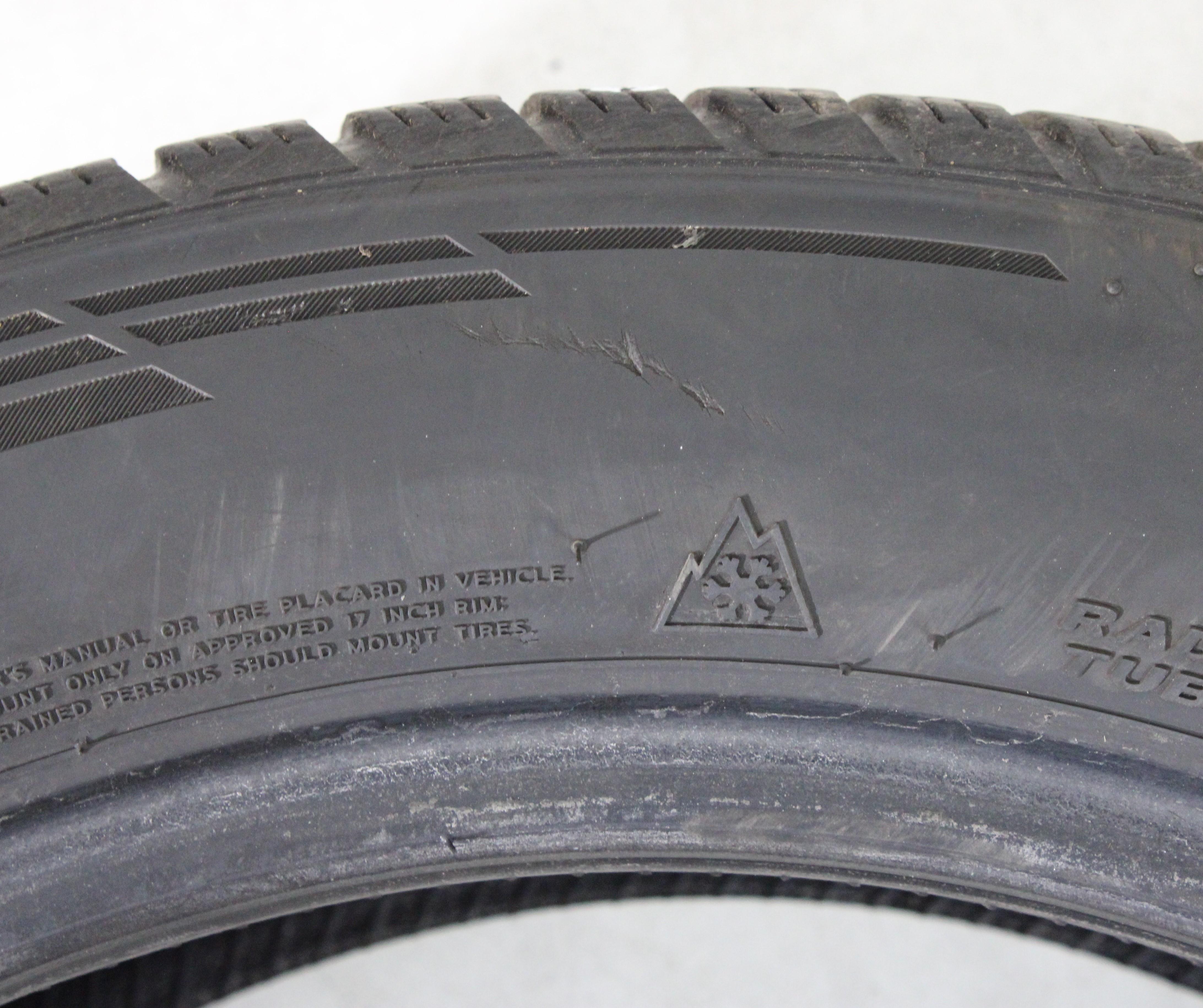 1 x 225/50R17 98H pneu hiver Hankook Winter I*Cept Evo 2 * 4,5-5mm 2019