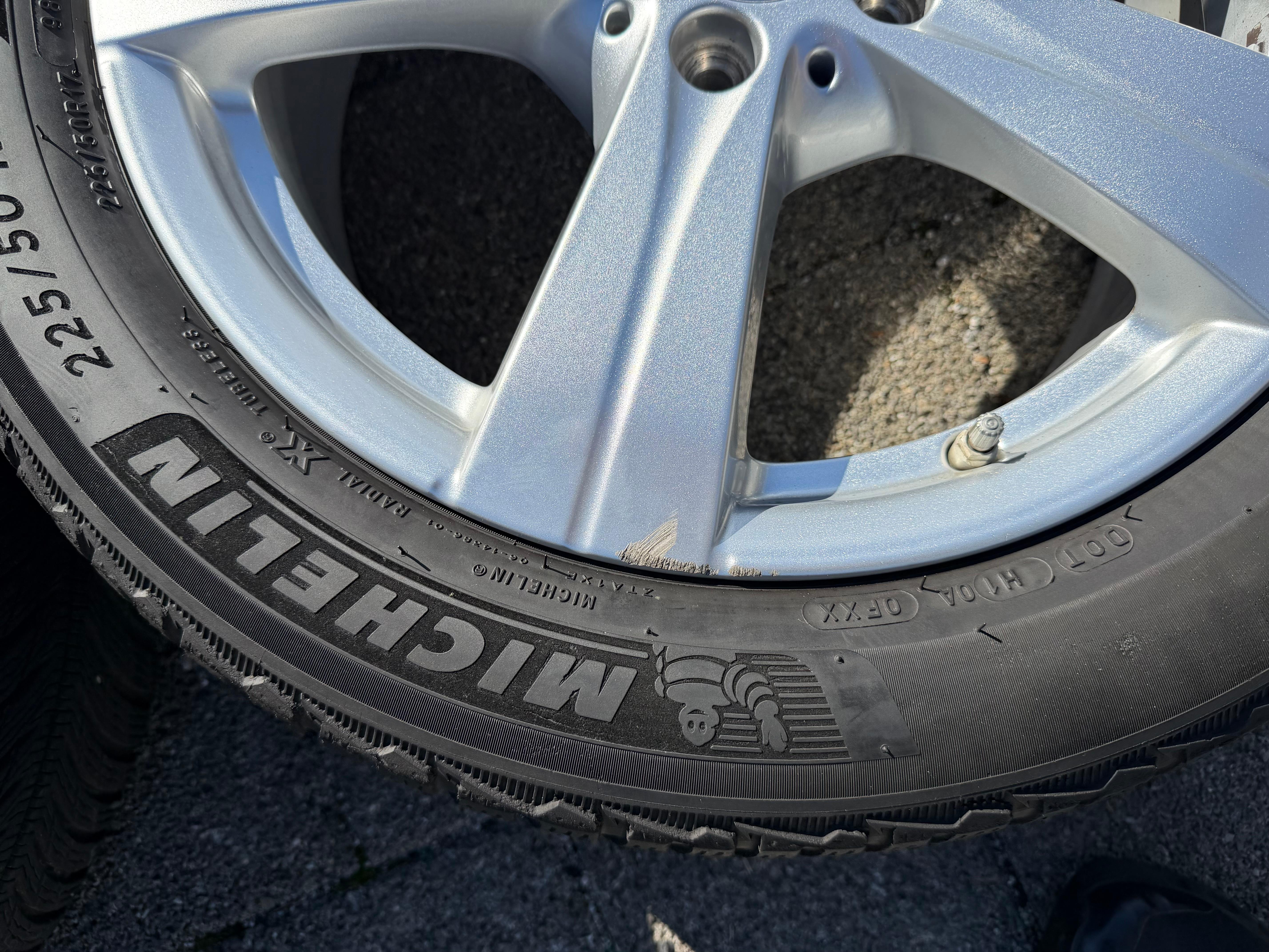 4 Original 17" Alu Winterräder Mercedes C-Klasse W206 Hybrid RDKS Michelin
