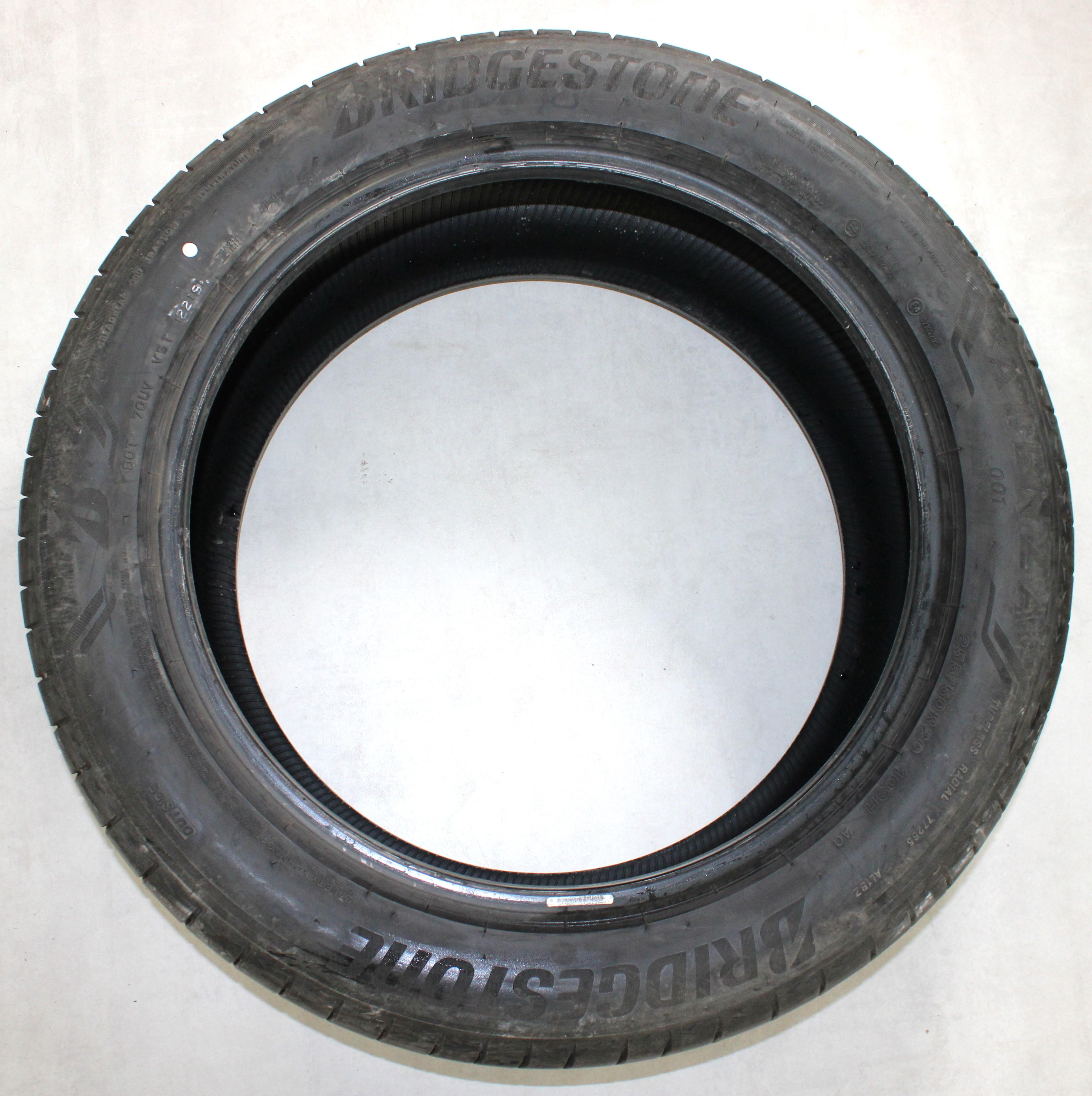 1 x 255/50R20 109H Sommerreifen Bridgestone Alenza 001 7mm 2019 AO