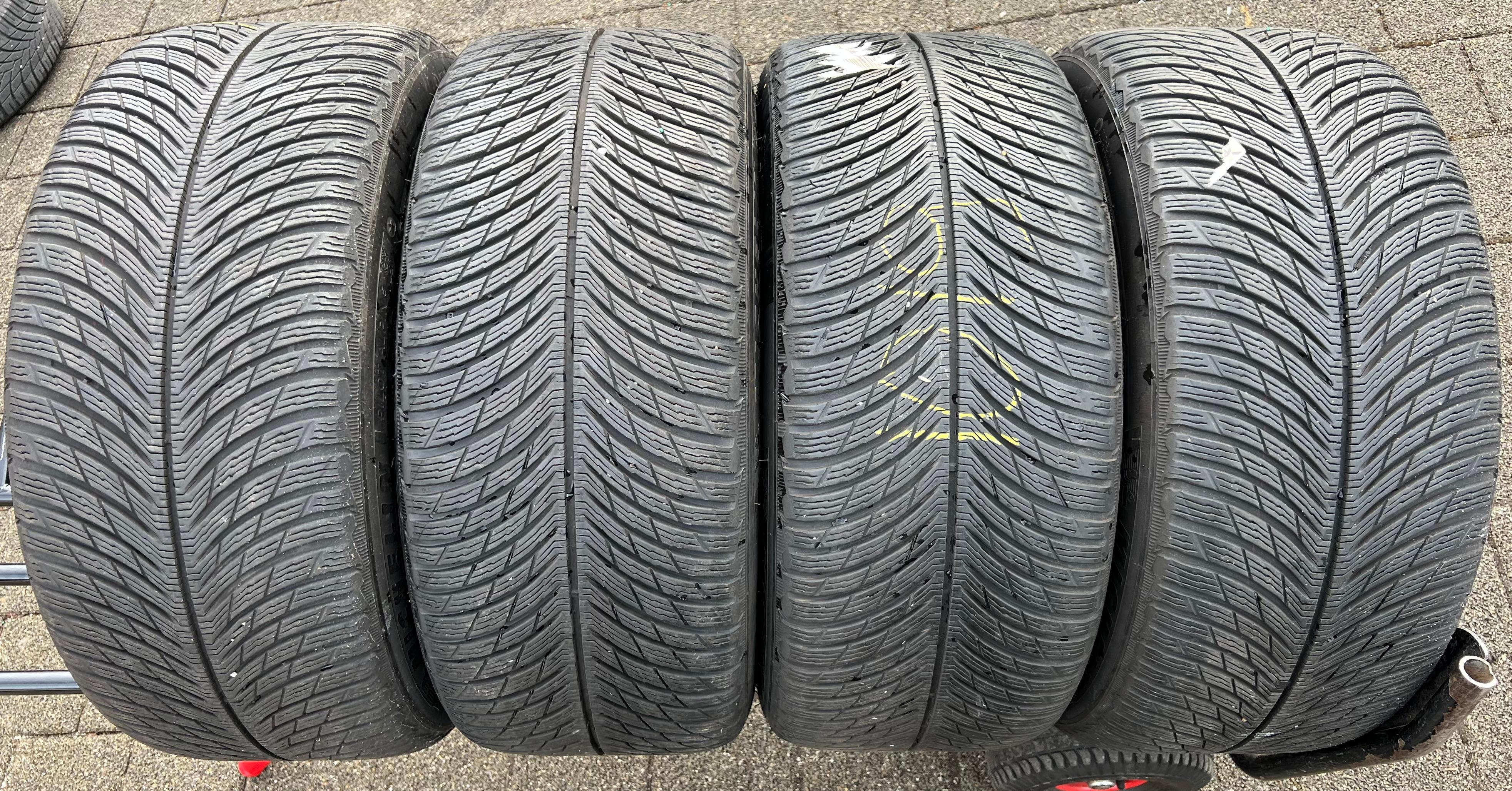 4 CERCHI INVERNALI ORIGINALI IN ALLUMINIO DA 19" BMW M5 F90 M8 F91 F92 F93 STYLING M812 CONSEGNA GRATUITA