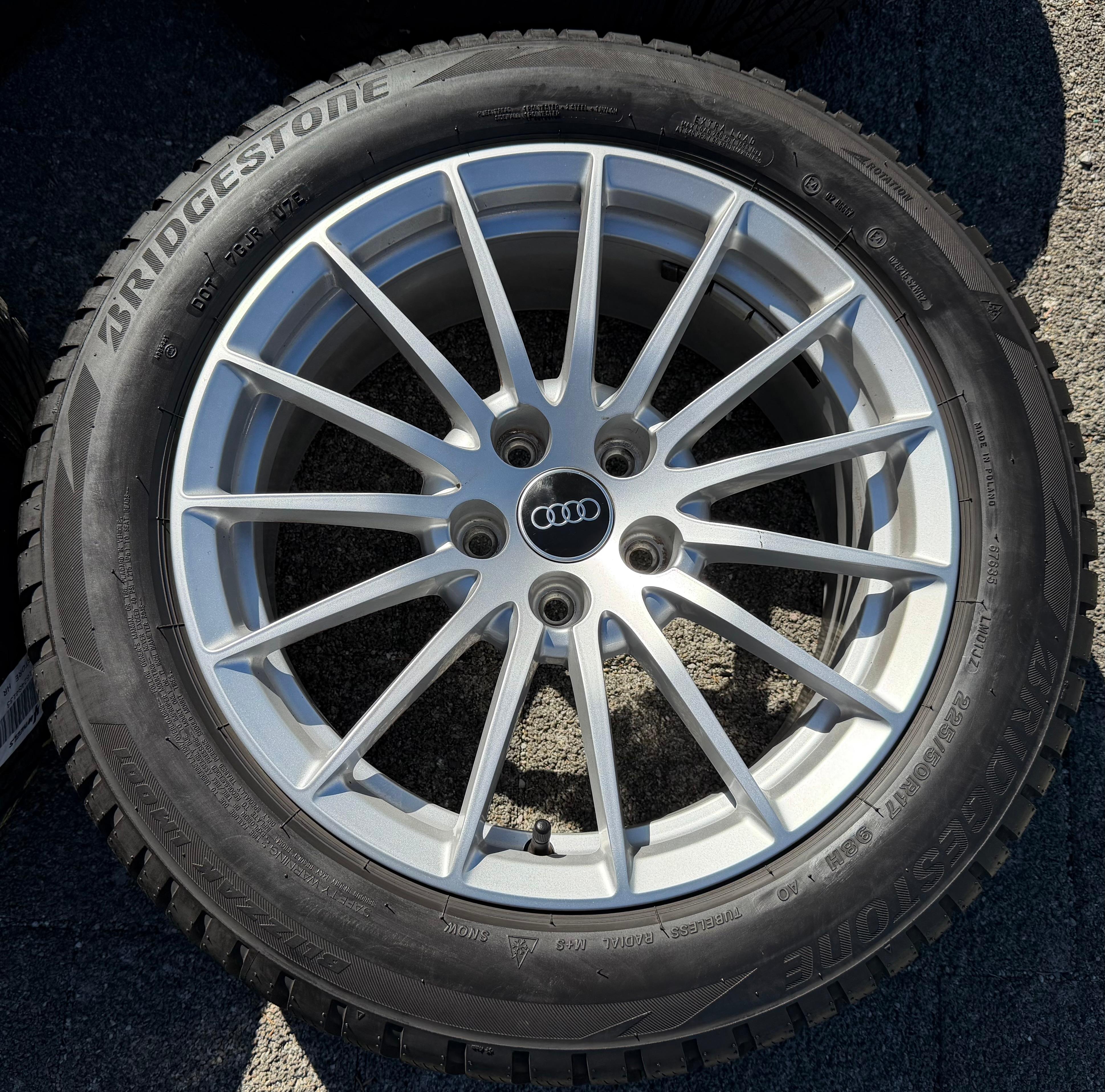 4 Original 17" Alu Winterräder Audi A5 F5 8W 225/50R17 98H 8W0601025AE Bridgestone