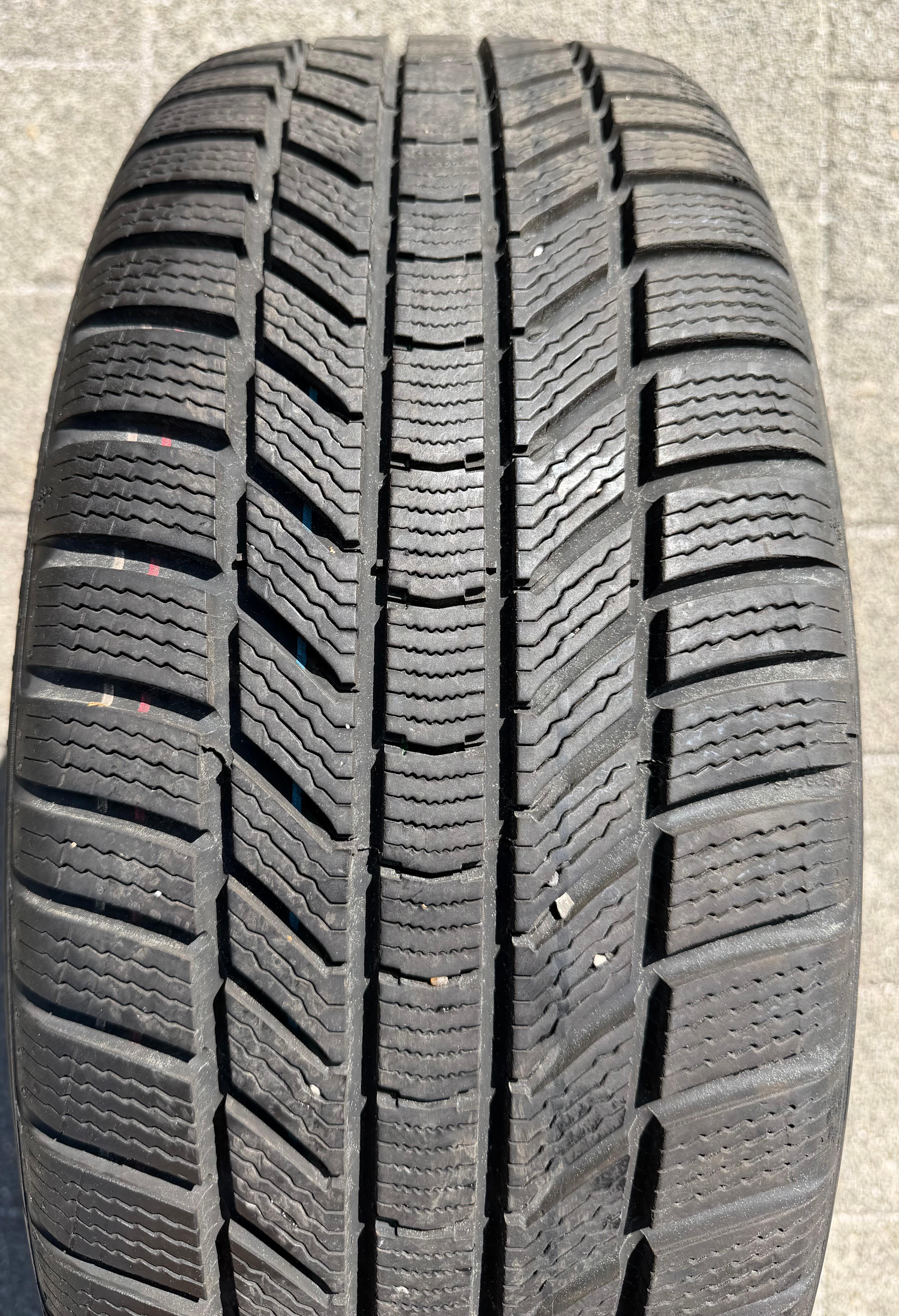 1 x 245/45R19 102W Winterreifen Continental Winter Contact TS870P 7,5-8mm 2025